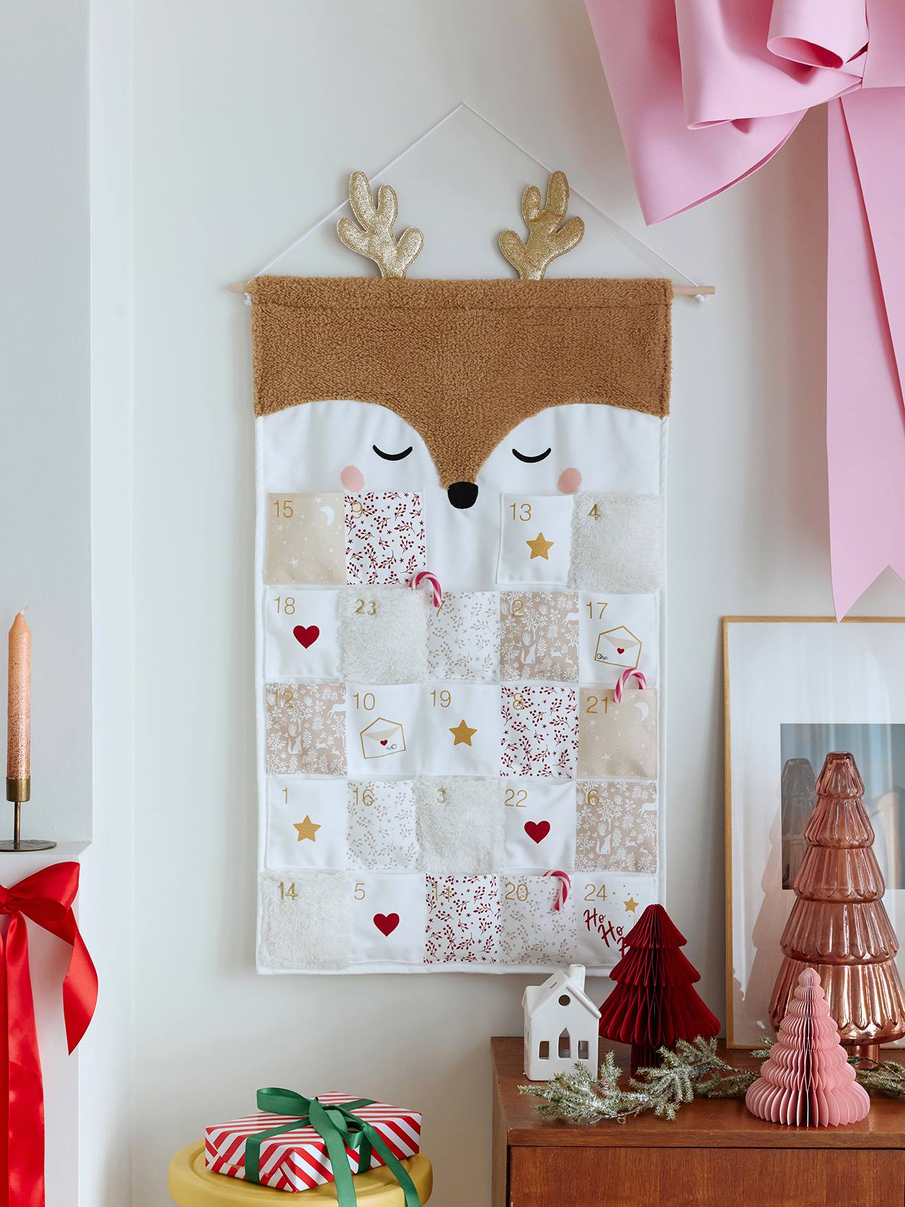 Adventskalender Rendier in sherpa goudbeige