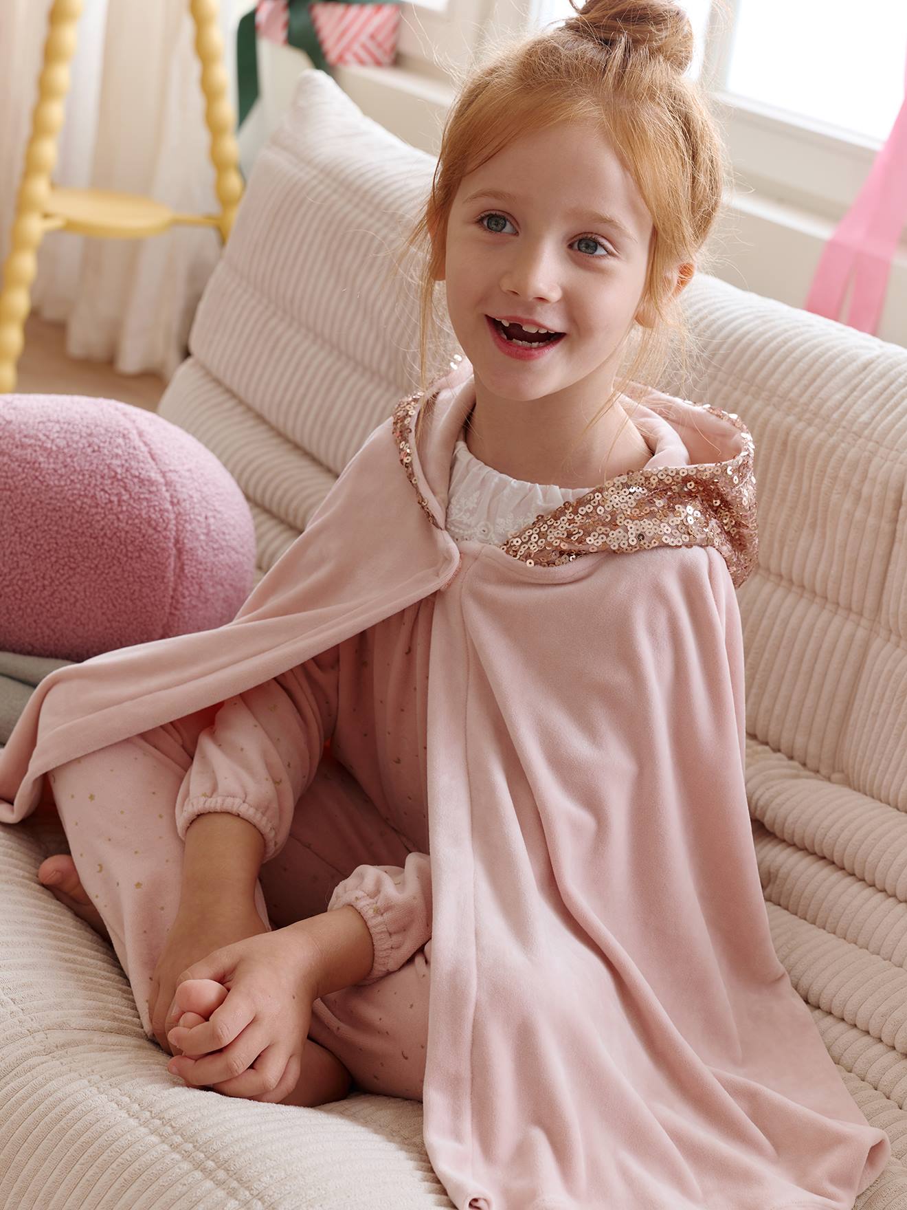 Set pyjama voor meisjes met cape en pailletten roze (poederkleur)
