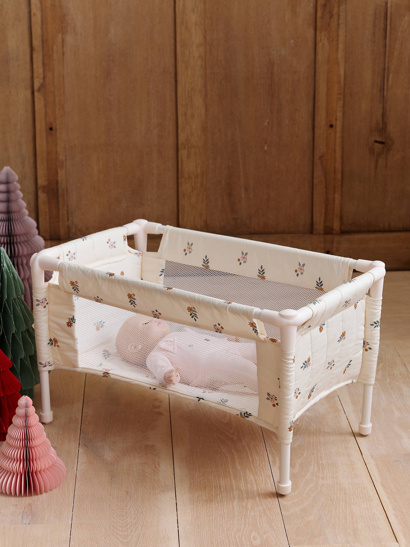 Reiswieg voor poppen ecru