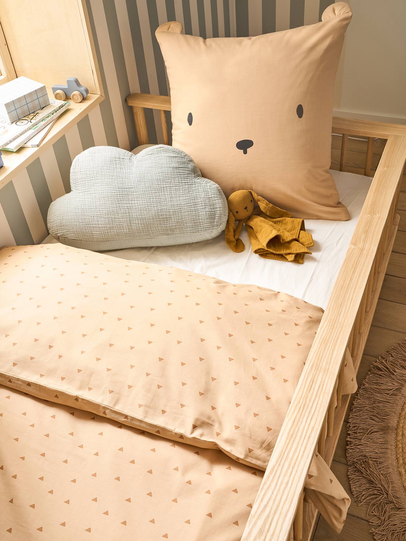 Dekbedovertrek + kussensloop, met gerecycled katoen OURSON beige, bedrukt