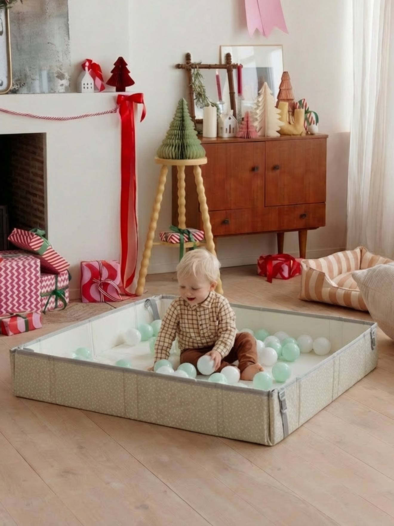 Omkeerbaar en opvouwbaar tapijt met ballen groen