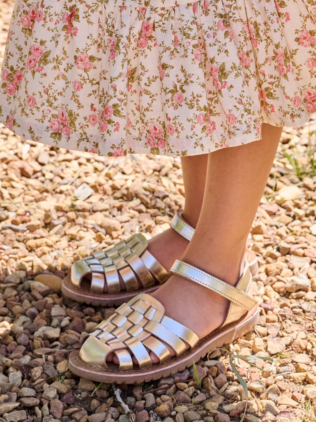 Leren kindersandalen met klittenband goud