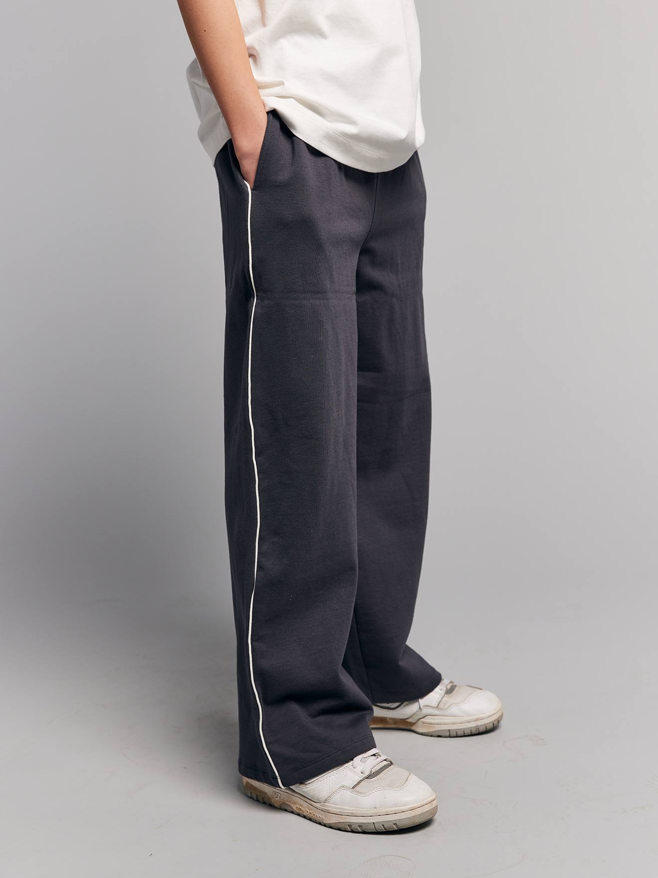 Wijde joggingbroek antraciet