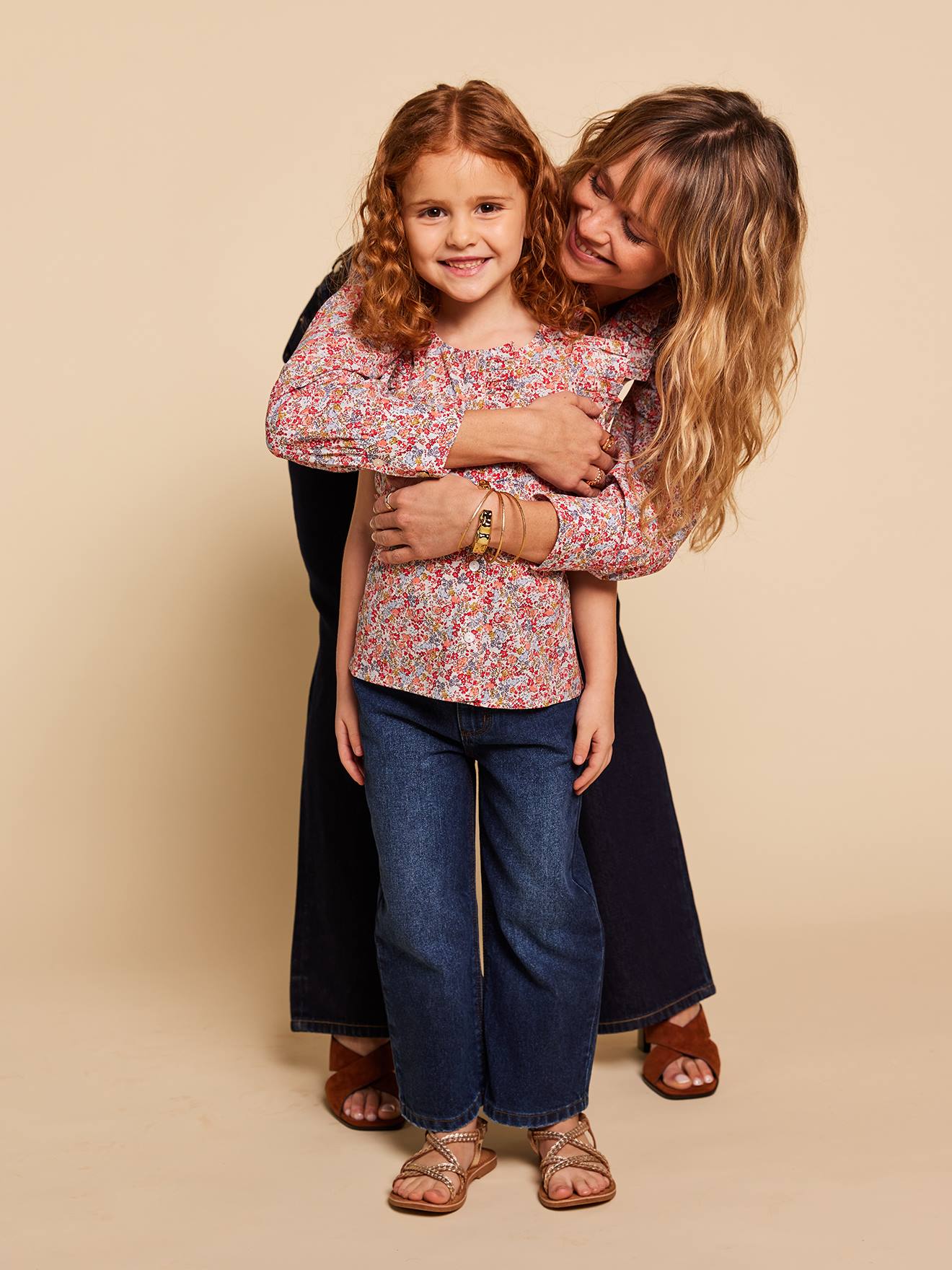 Meisjesblouse met ruches op de mouwen meerkleurig afbeelding