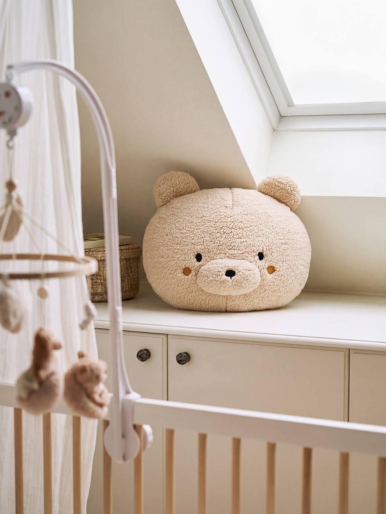 Muurdecoratie teddybeer bouclé beige
