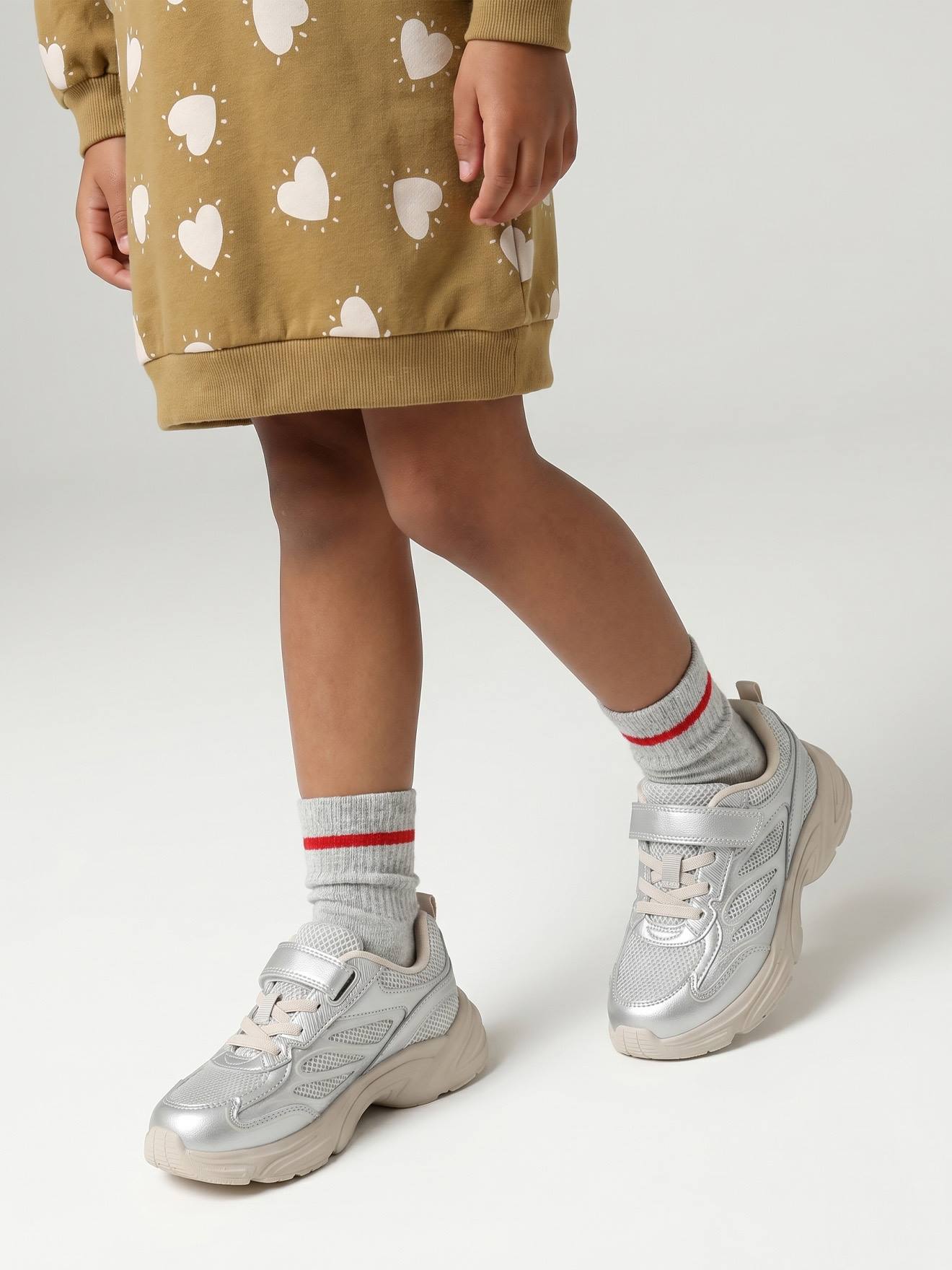 Meisjessneakers van textiel met klittenband zilver