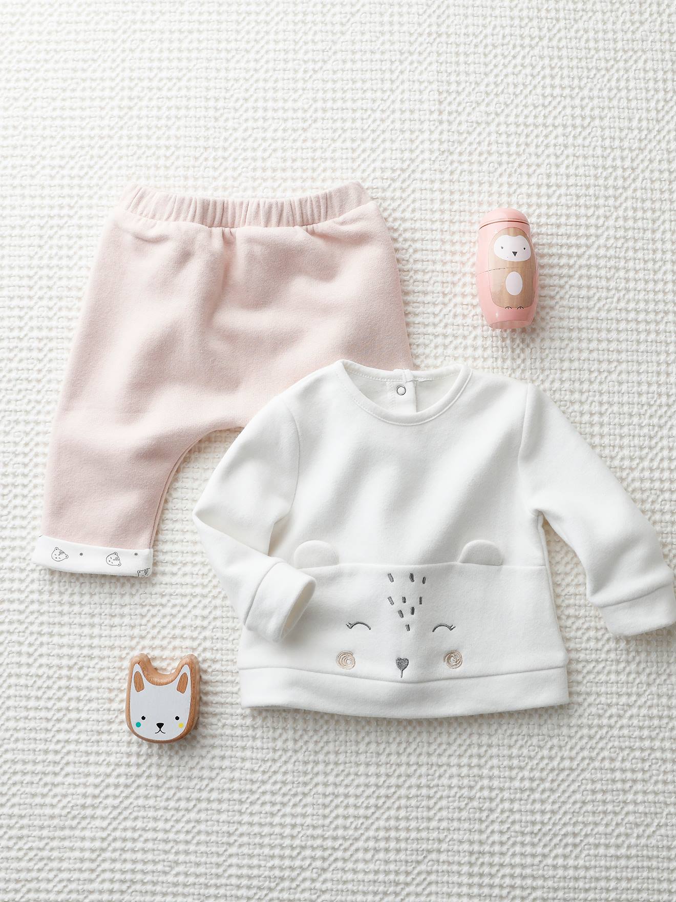 Set sweater + broek voor baby nude