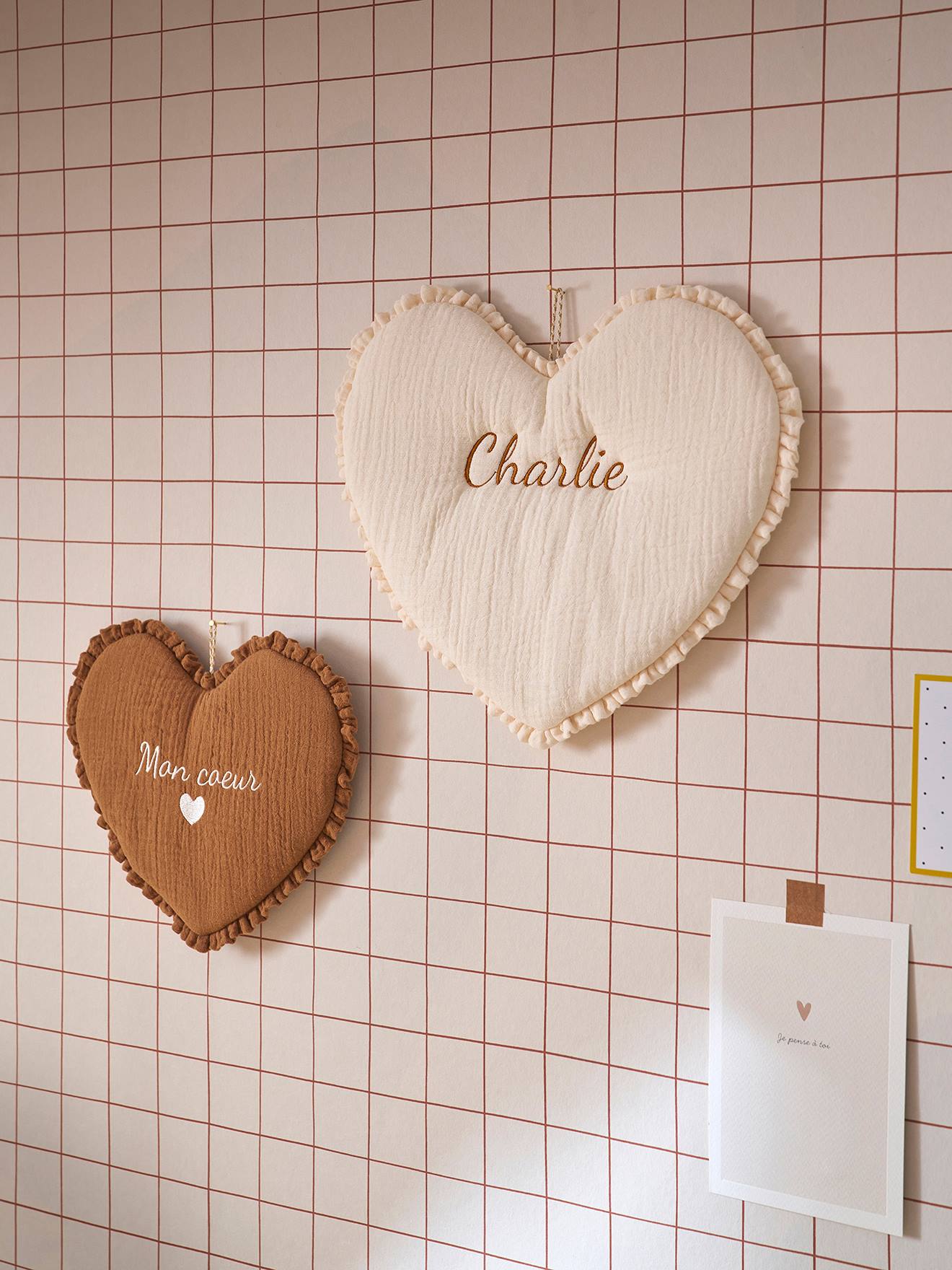 Set van 2 hartjes muurdecoraties ecru