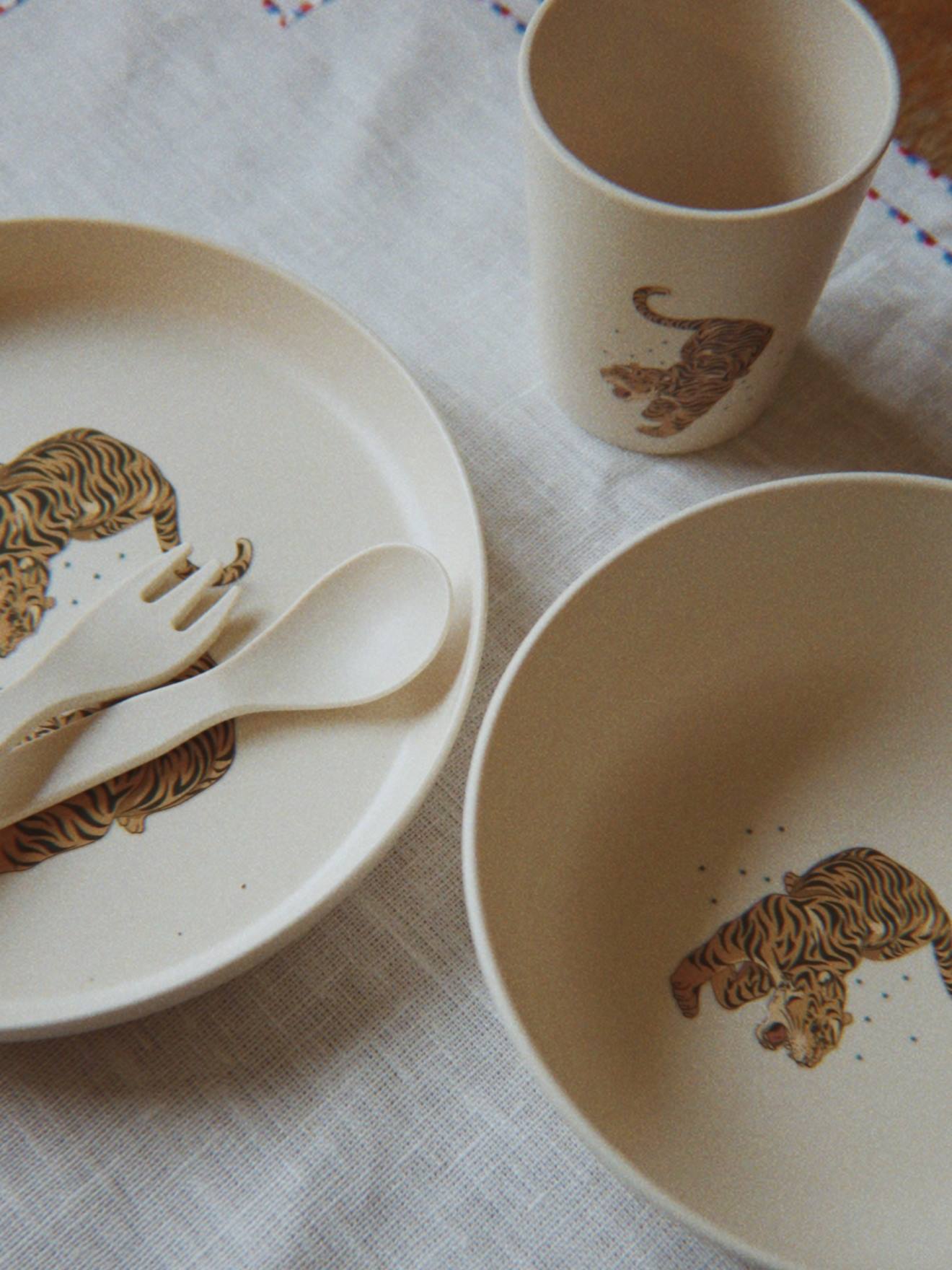 KONGES eetset beige