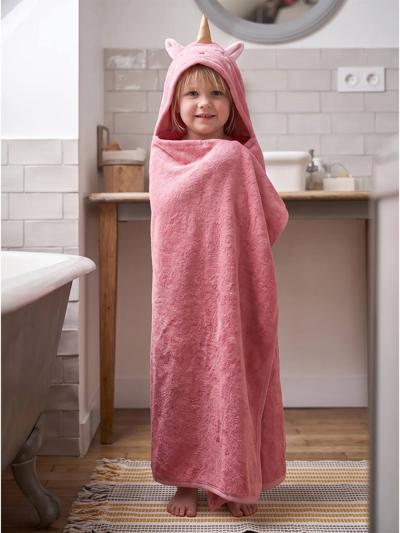Katoenen badcape met capuchon framboos