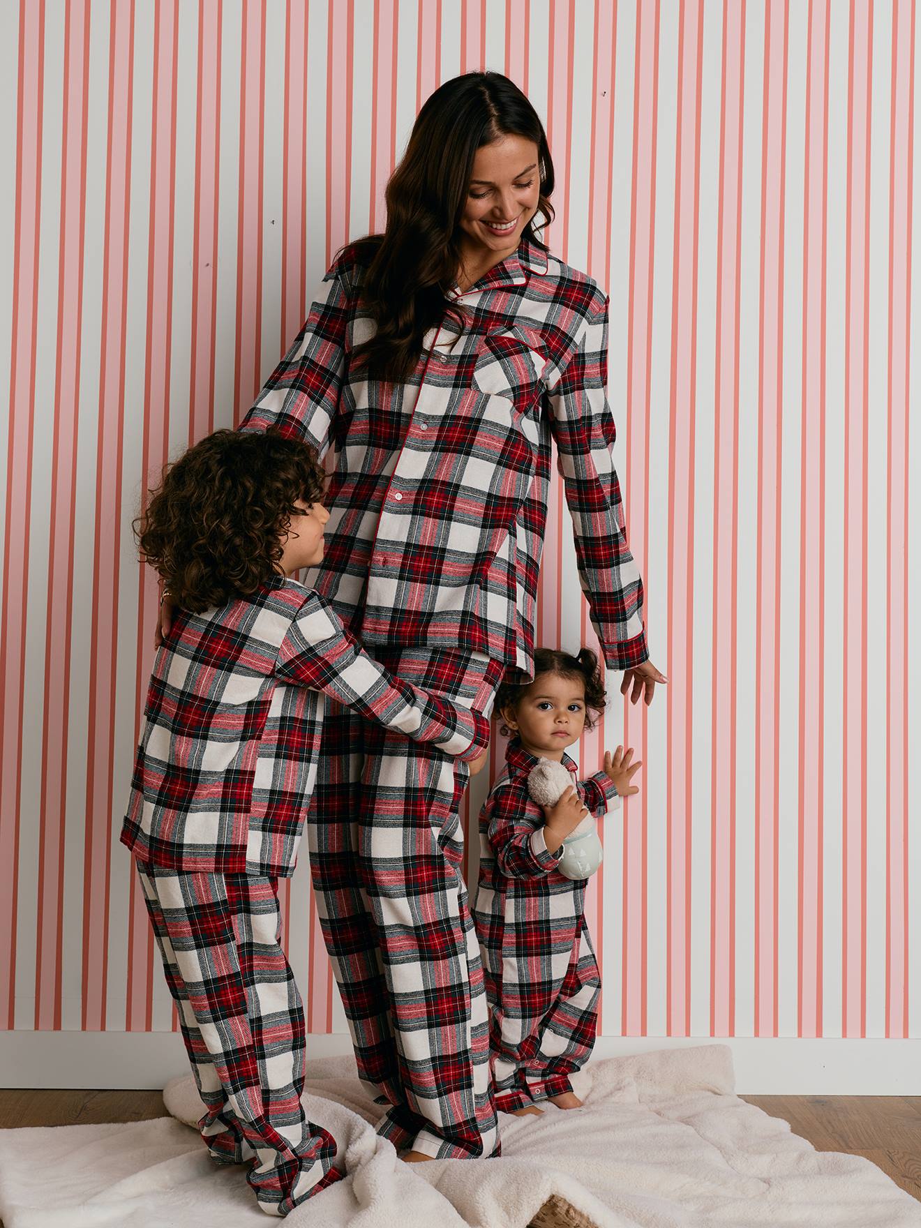 Damespyjama van flanel Family Capsule rood