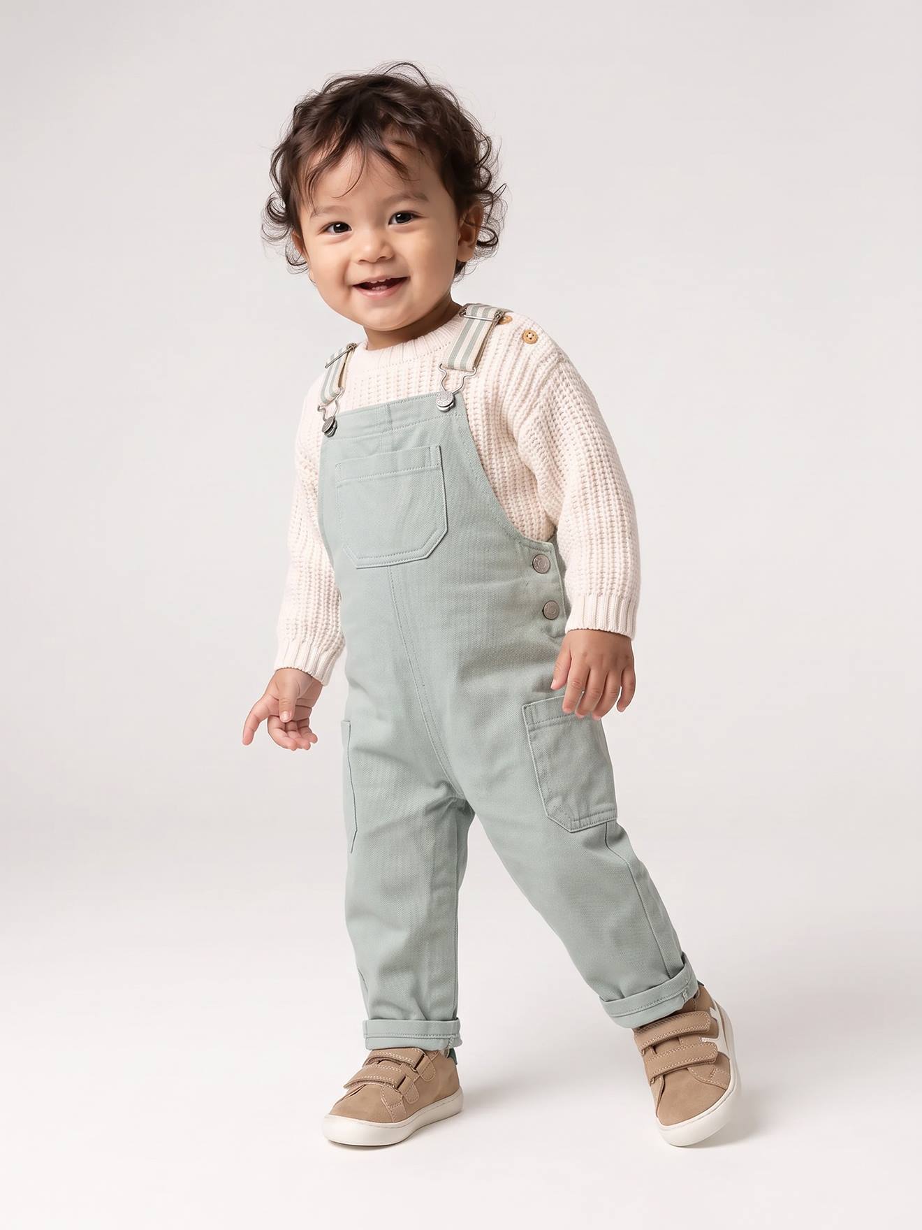 Twill tuinbroek voor babyjongens saliegroen