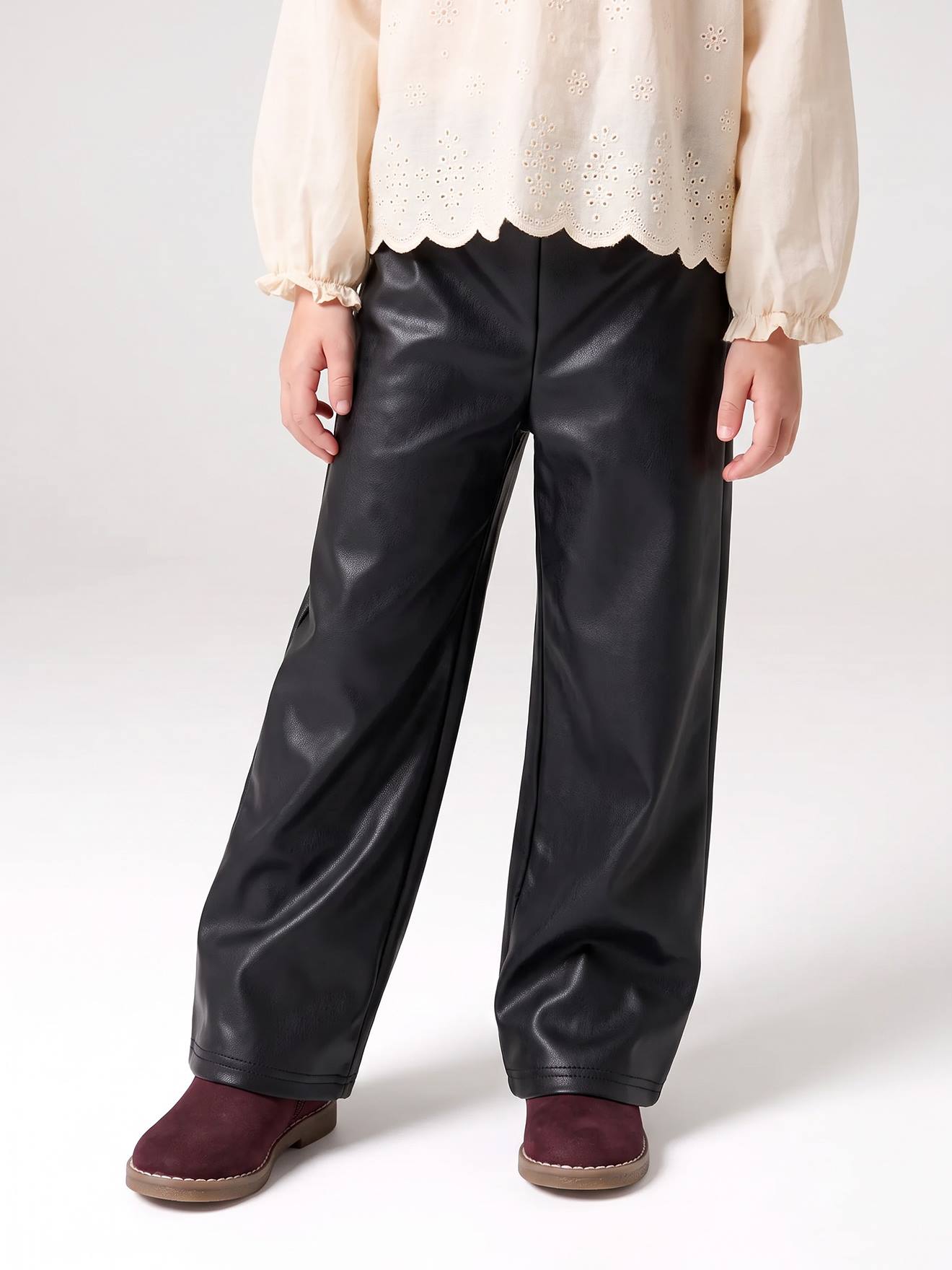 Lange slim legging met leerlook zwart