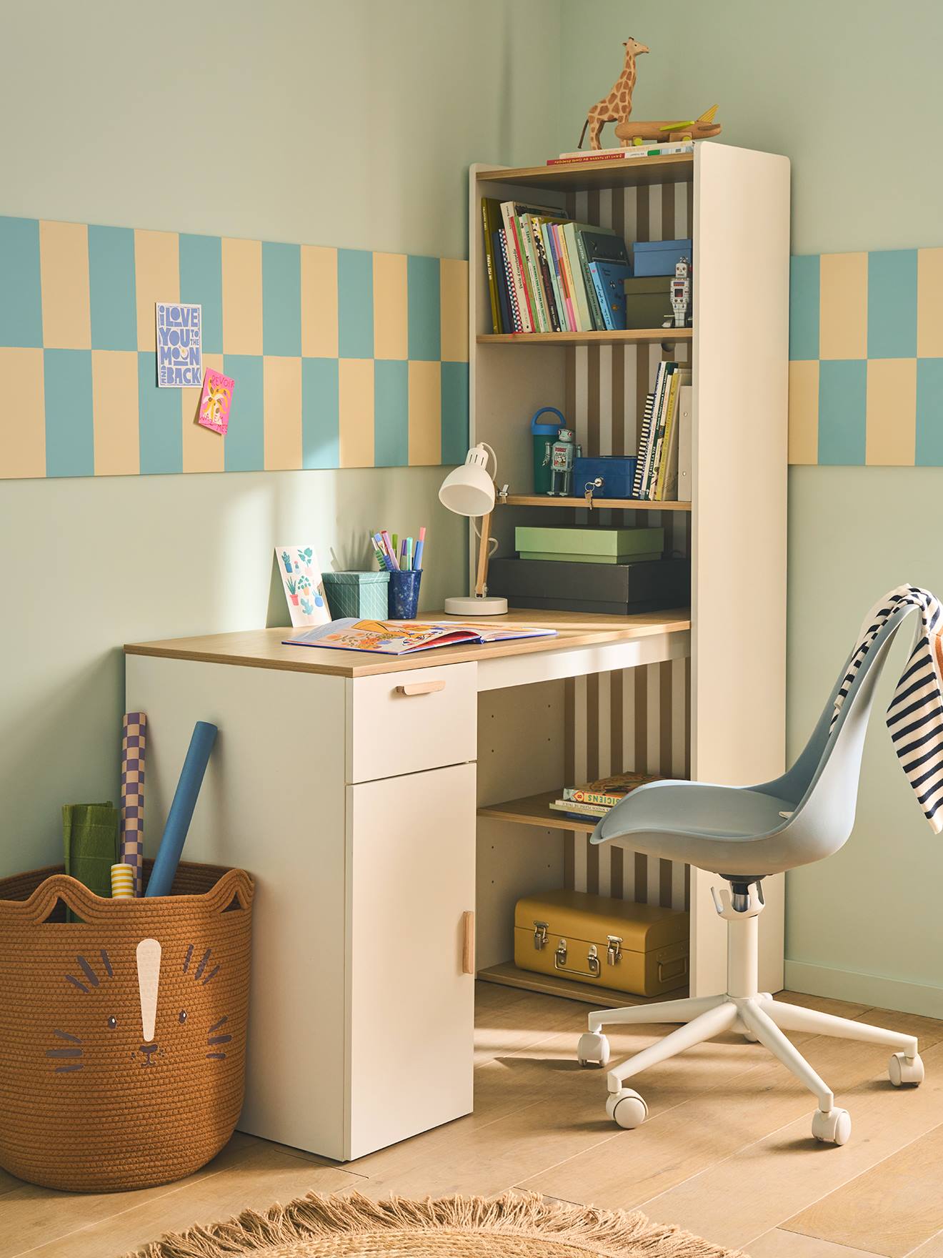 Bureau met boekenkast SOREN wit