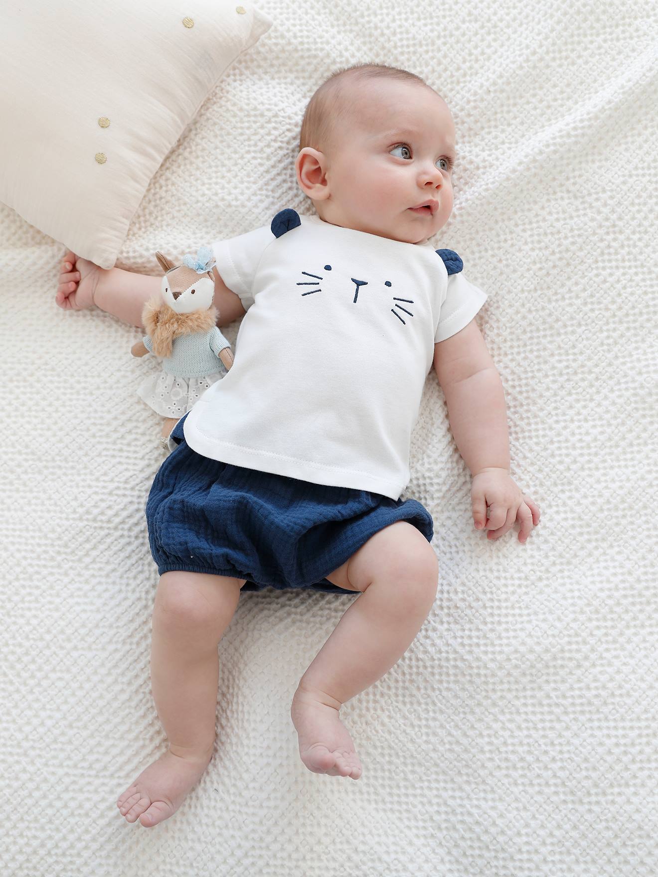 Geboorteset met shirt en short voor de baby jeansblauw