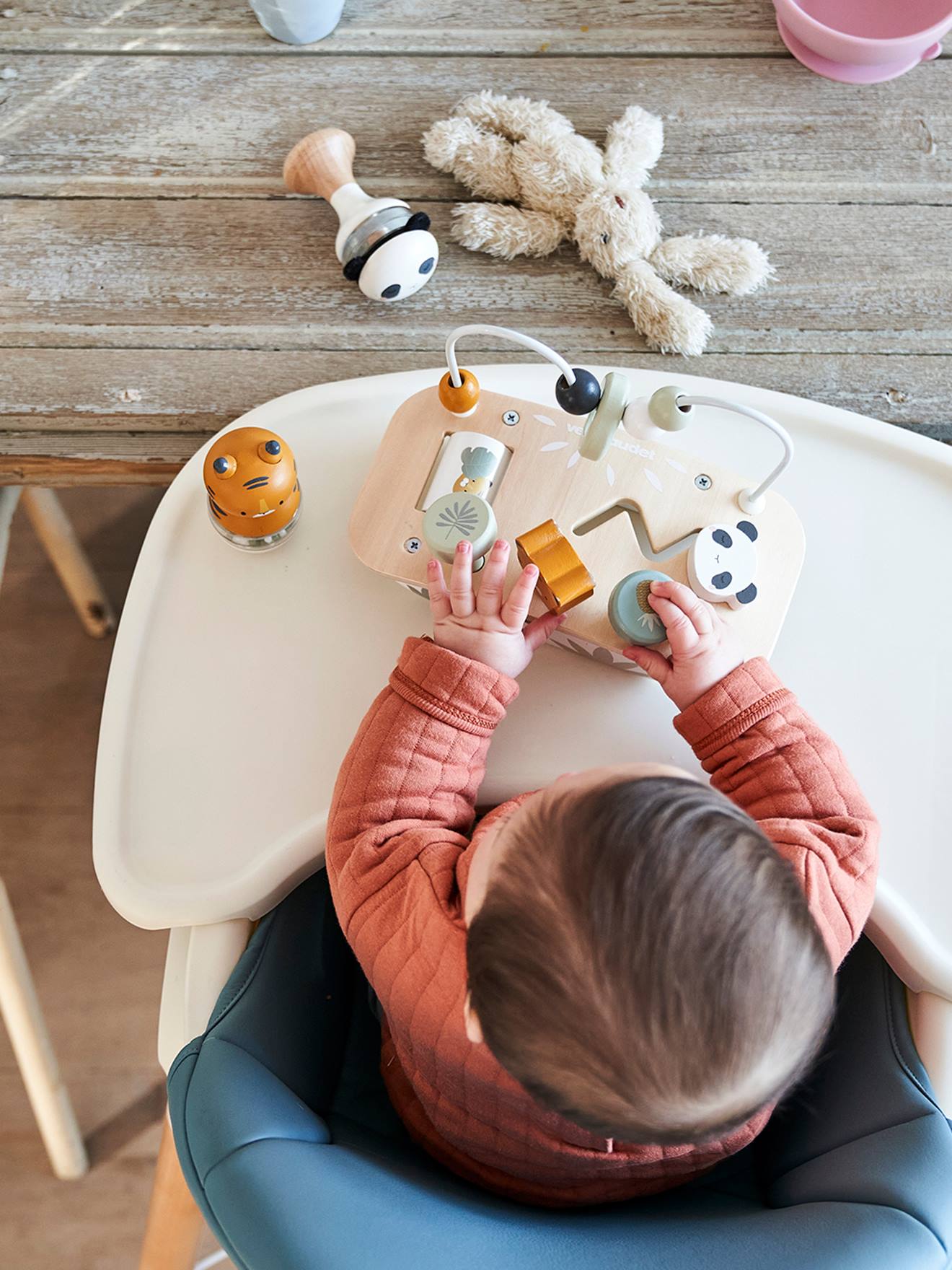 Mini activiteitentafel HANOÏ meerkleurig