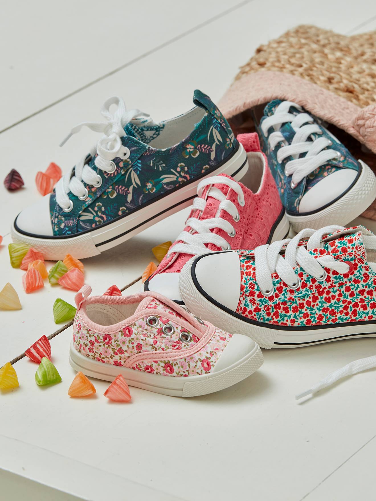 Stoffen elastische sneakers babymeisje roze bloemen