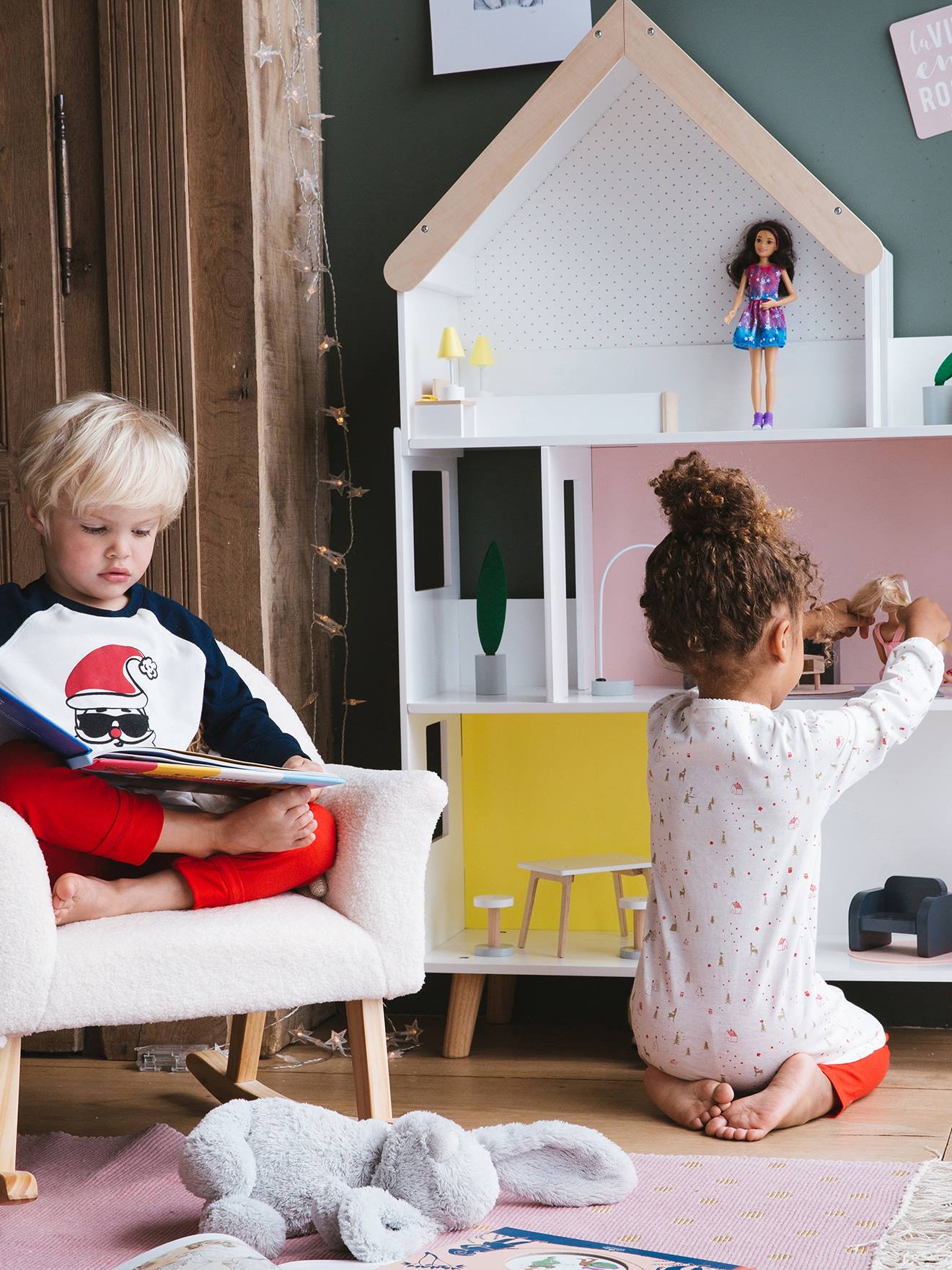 Poppenhuis mannequinpoppen meerkleurig