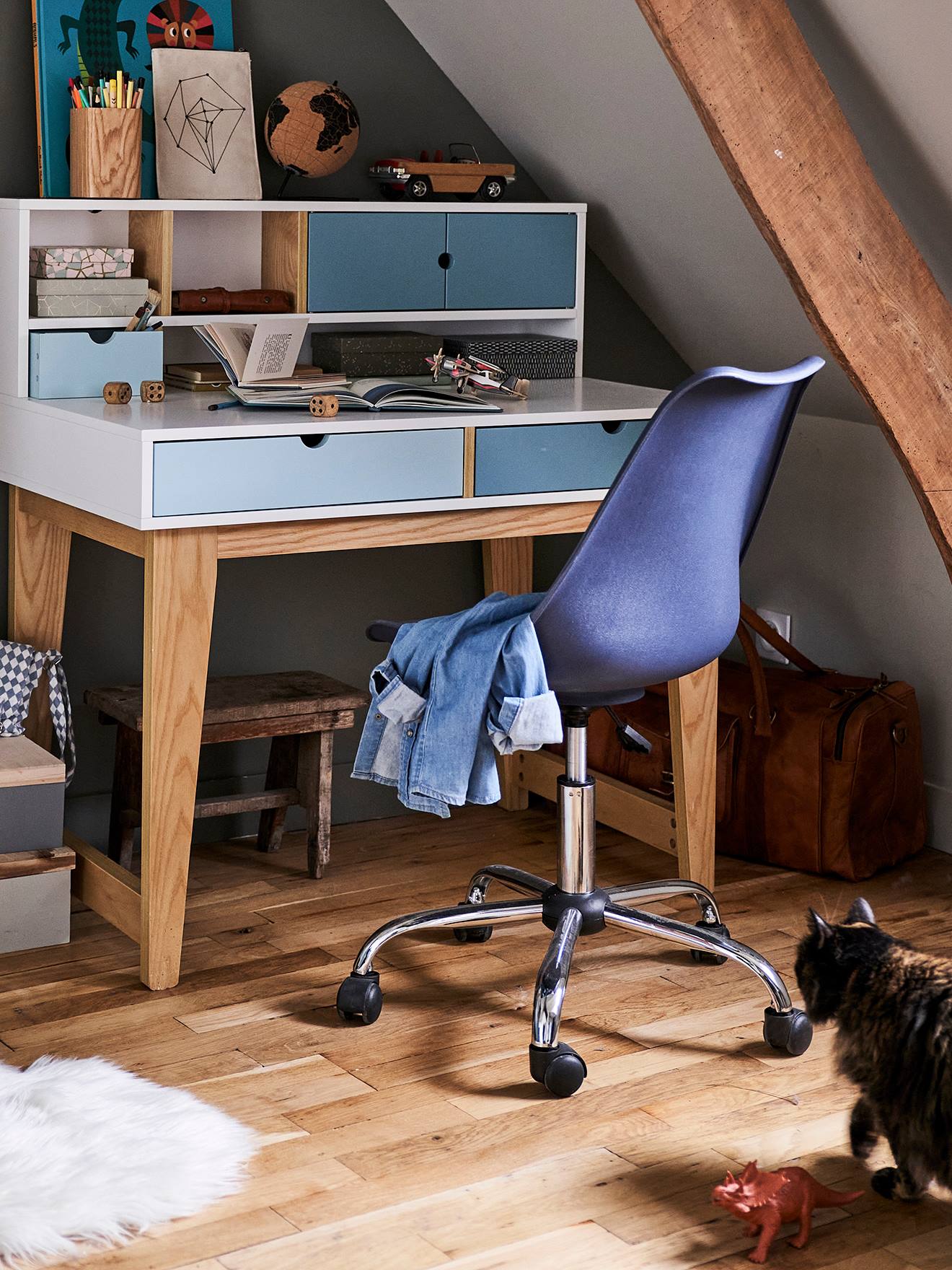 Kinderbureaustoel op wieltjes marineblauw