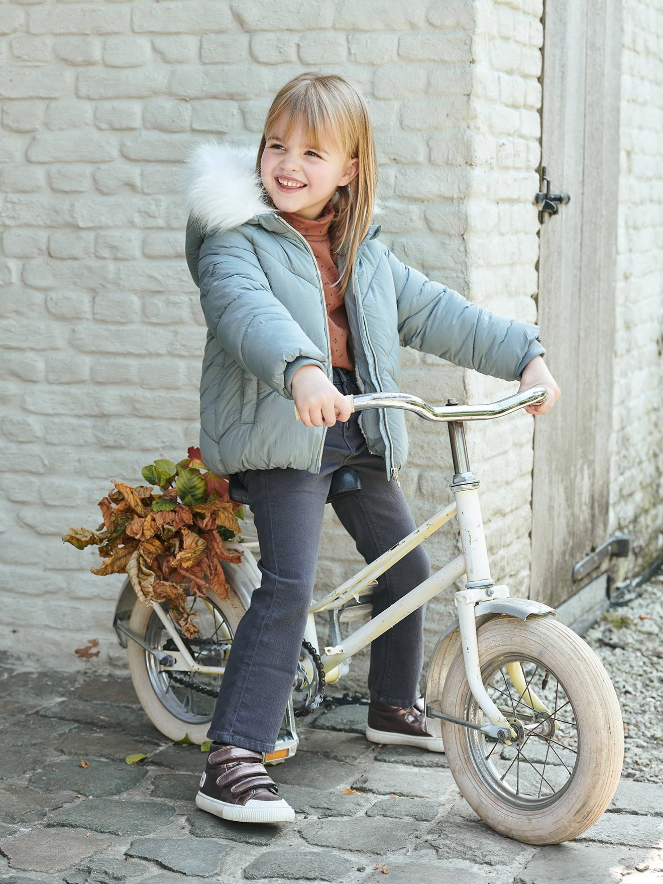 Flare broek met geborduurde zakken voor meisjes zwart denim