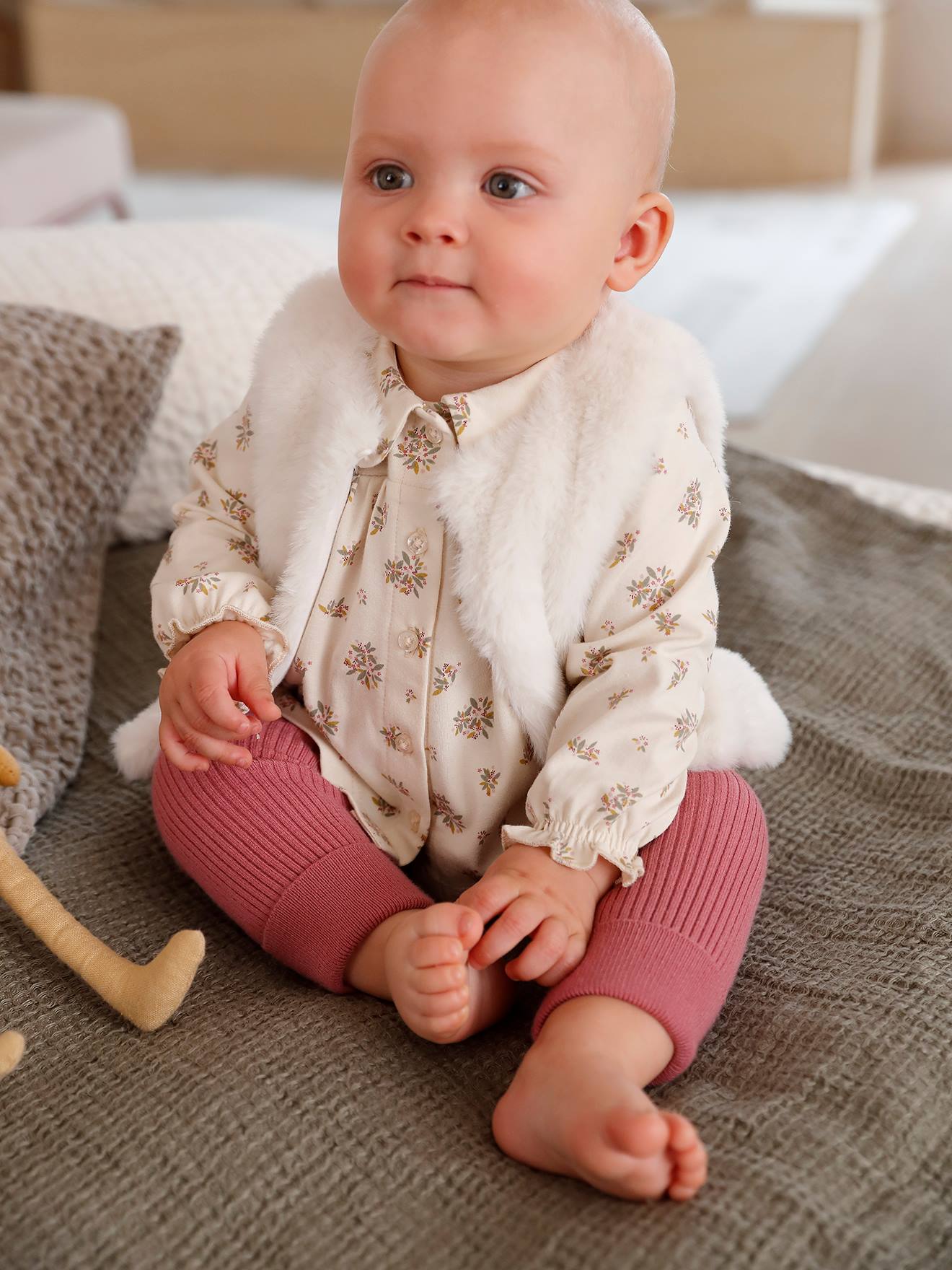 3-delige babyset blouse + legging + jasje van imitatiebont rozenhout