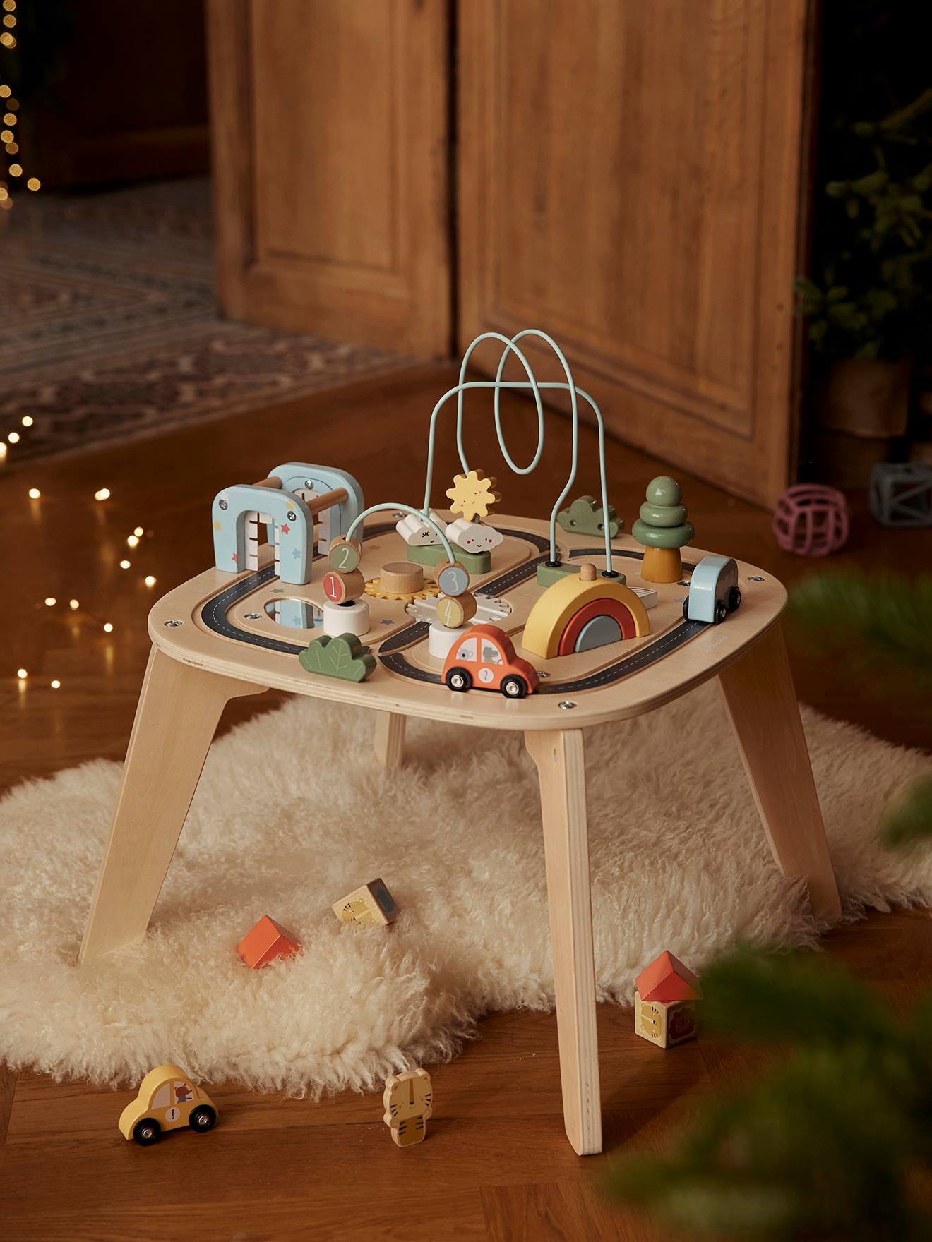 FSCยจ Houten autocircuit activiteitentafel beige