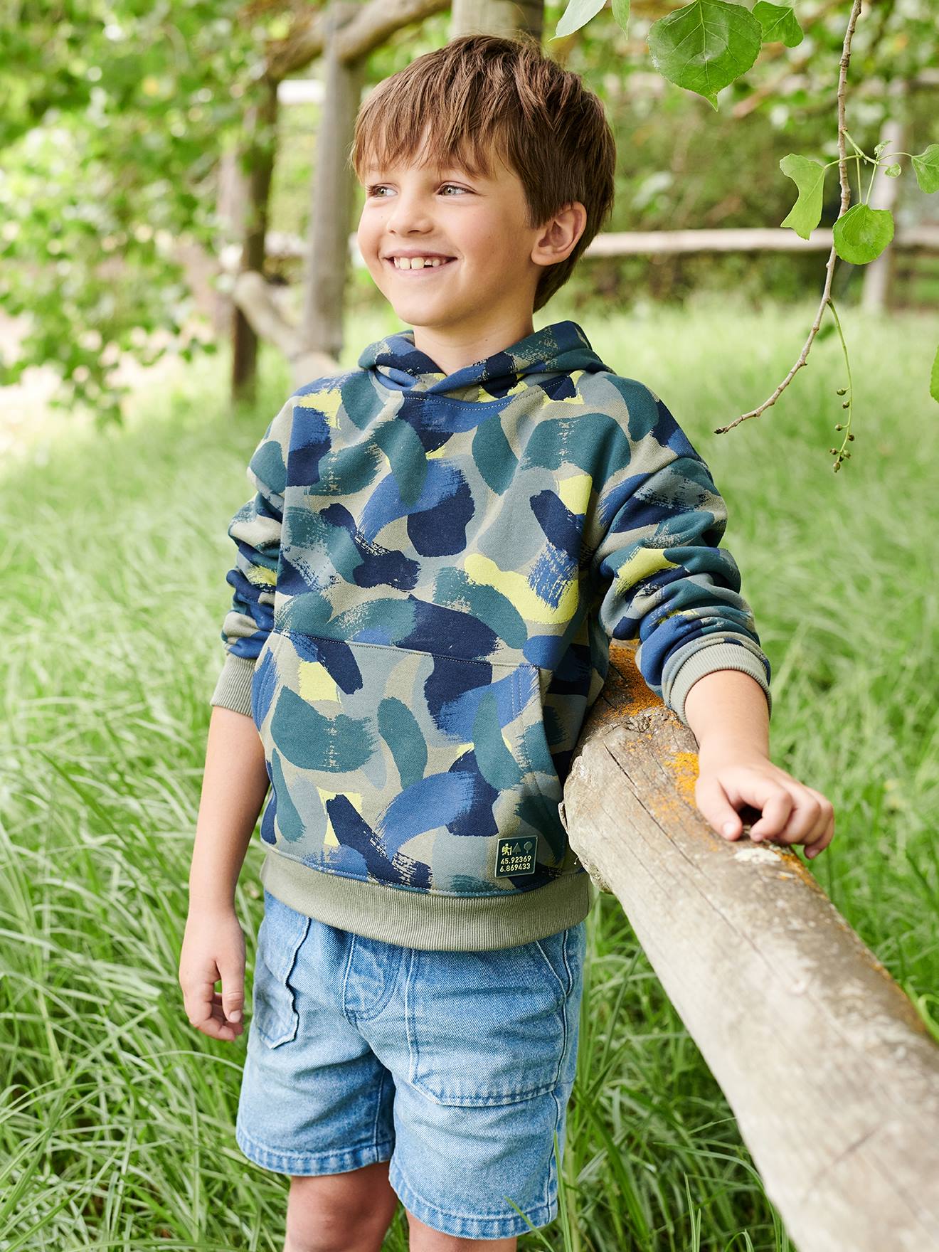 Sweater met capuchon en camouflageprint voor jongens groen, bedrukt