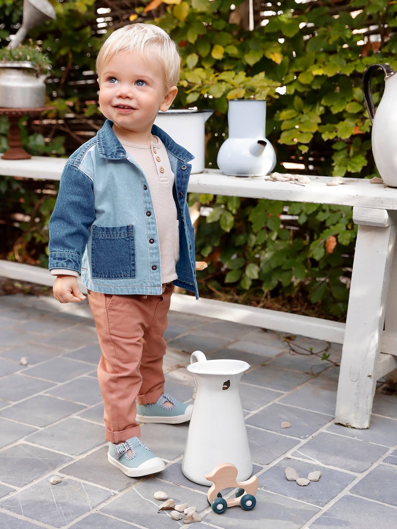 Broek voor babyjongen met elastische taille pecannoot