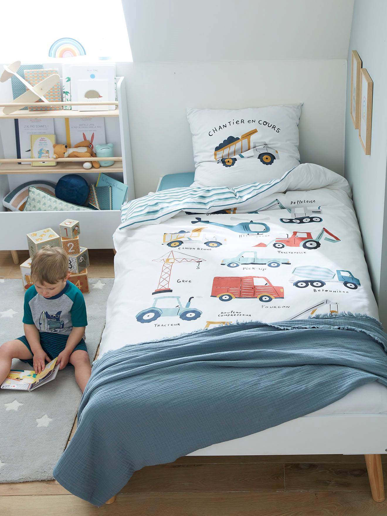 Beige Beddengoed Set 240 x 220 cm Cartoon Voetbal Dekbedovertrek 3