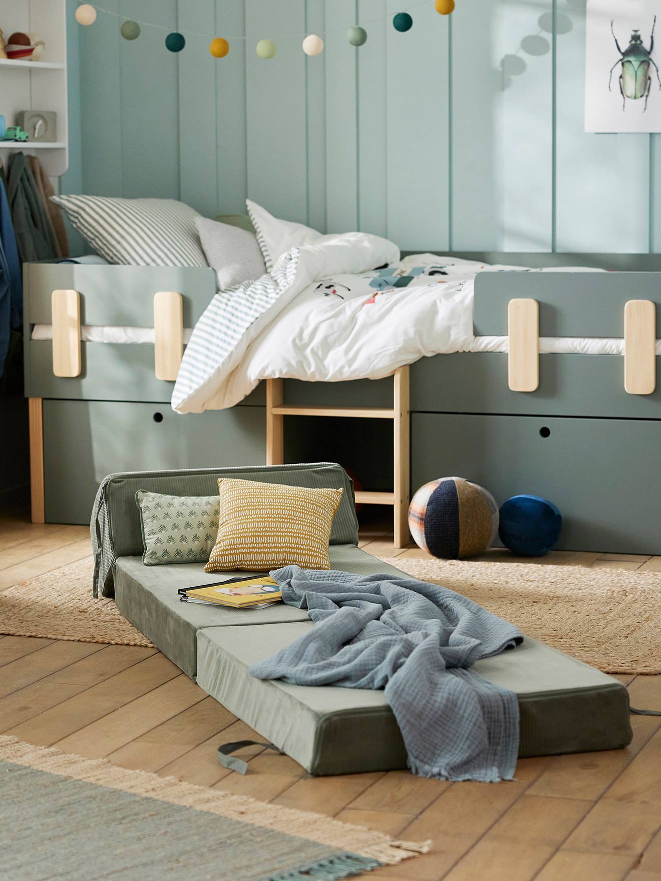 Corduroy bedbank groen