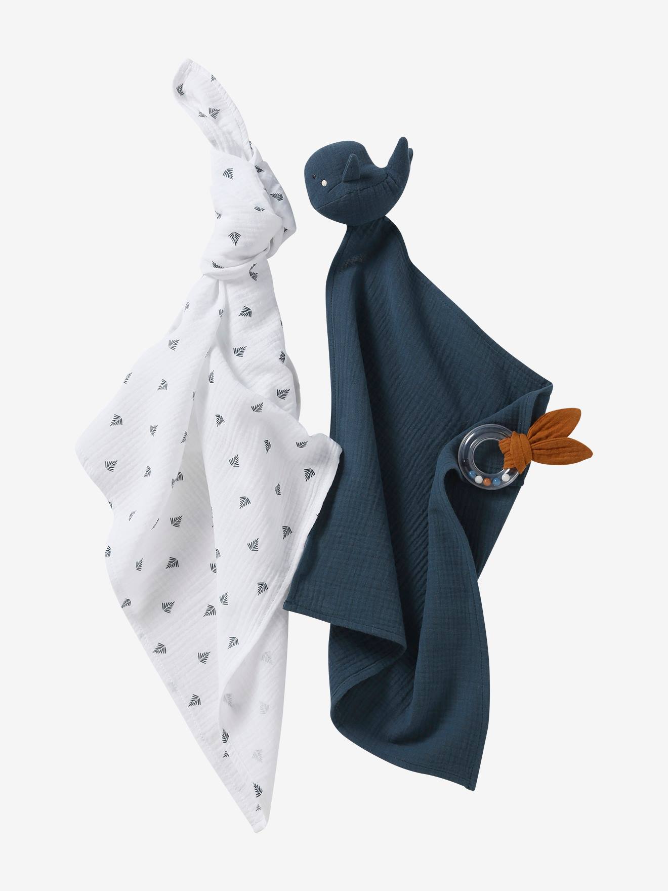 Geschenkdoos met 3 stuks: slaapzak + personaliseerbare knuffel + rammelaar blauw