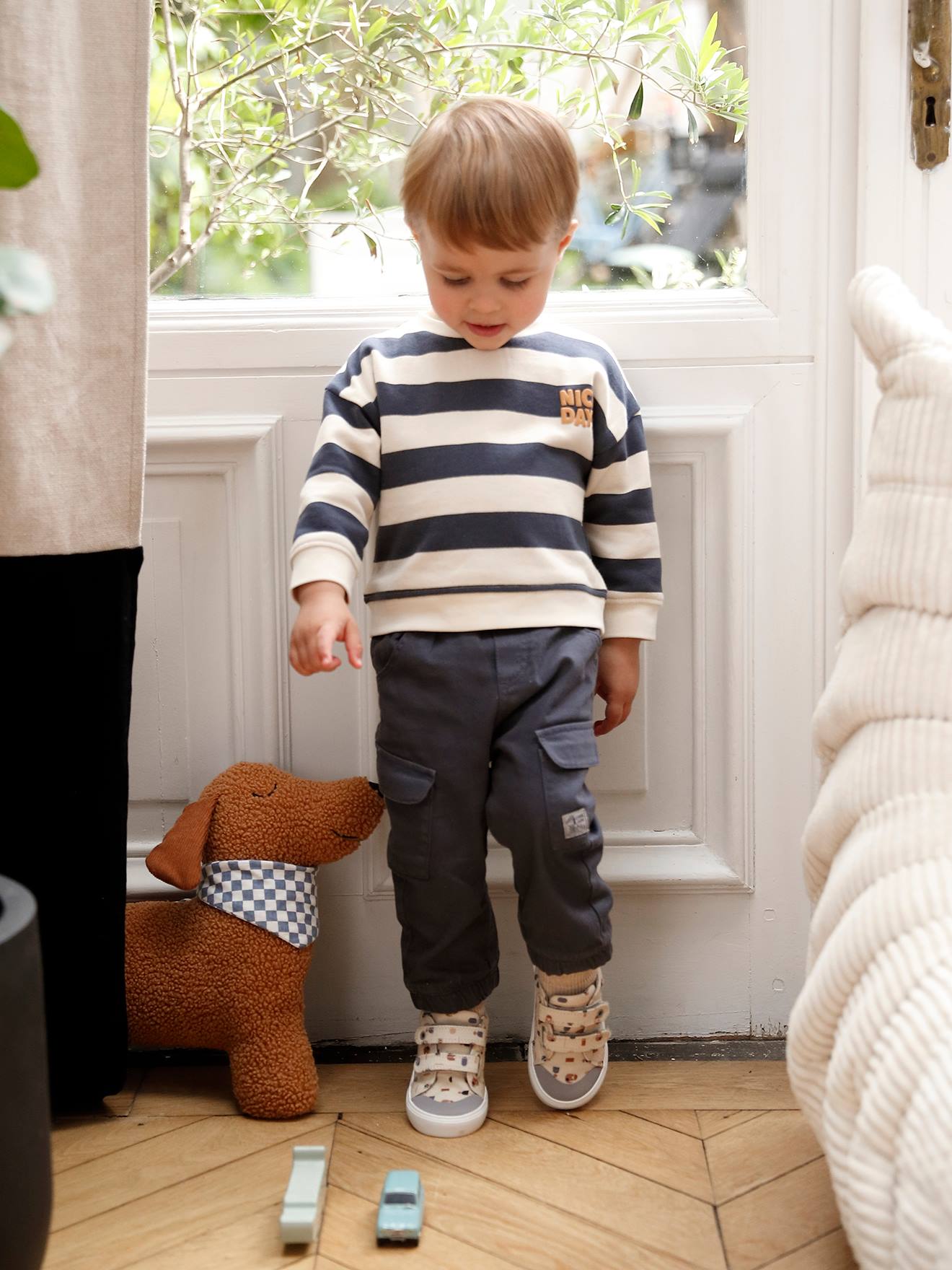 Set gestreepte sweater + battlebroek babyjongen leiblauw