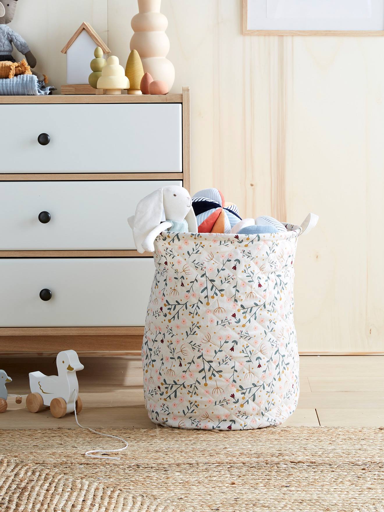 Gewatteerd mand FLEURETTES met bloemmotief