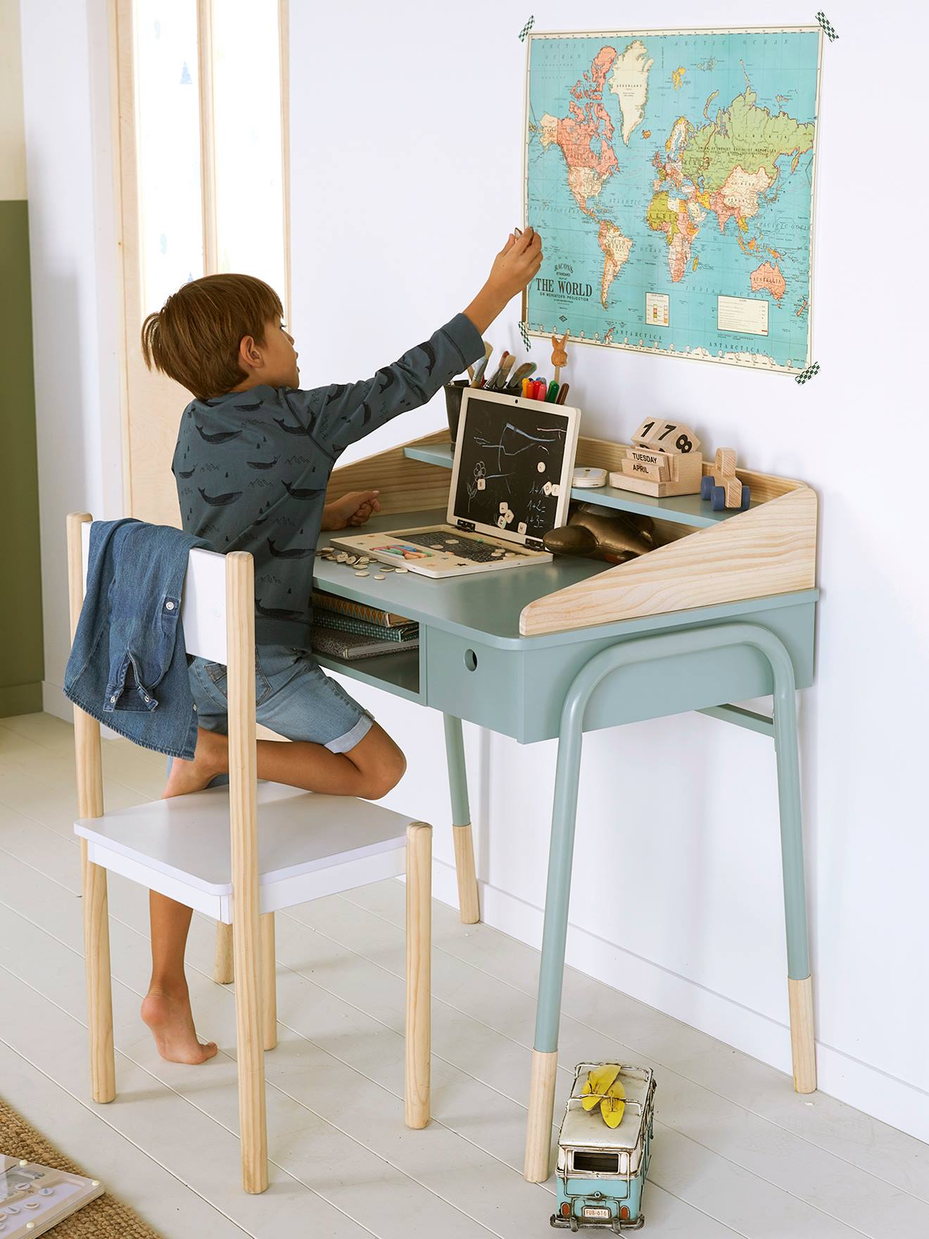 Basisschoolbureau LIGNE AMAZONE groen