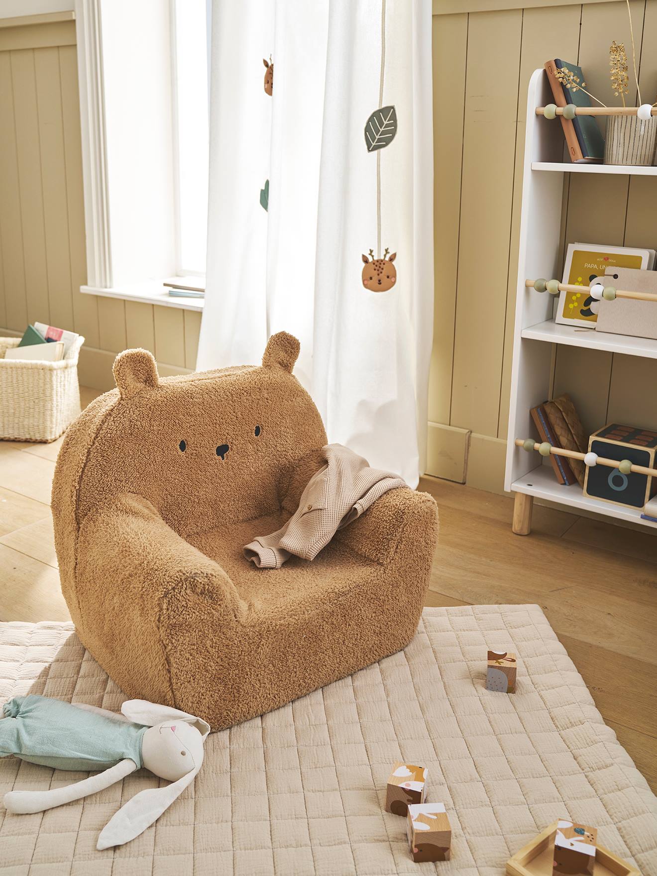Fauteuil van schuim en sherpa Beer kameel afbeelding
