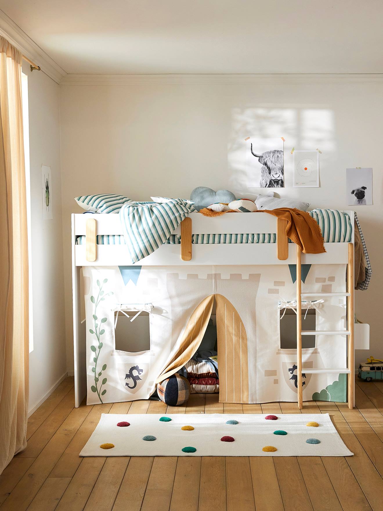 Mezzaninebed op halve hoogte EVEREST wit/hout