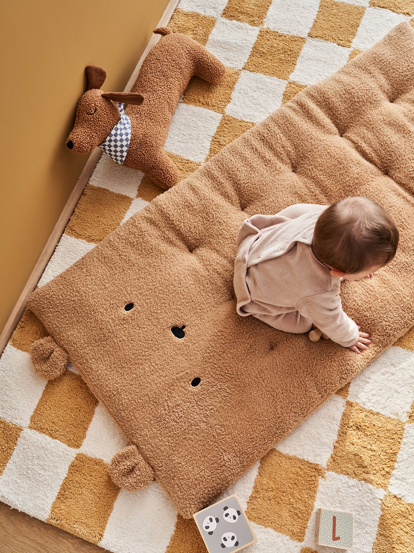 Matras voor op de grond beer bruin