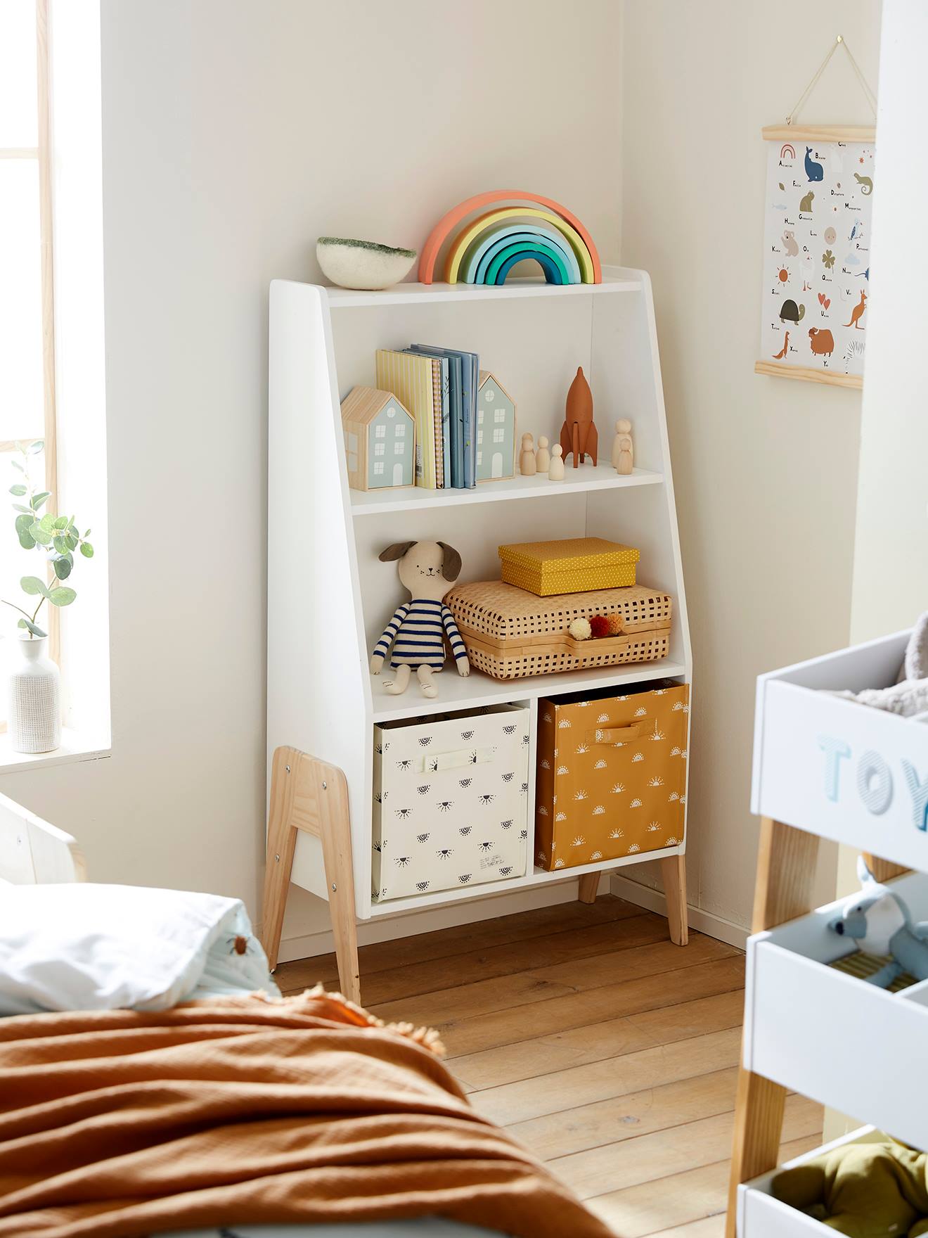 Lutin boekenkast mat wit