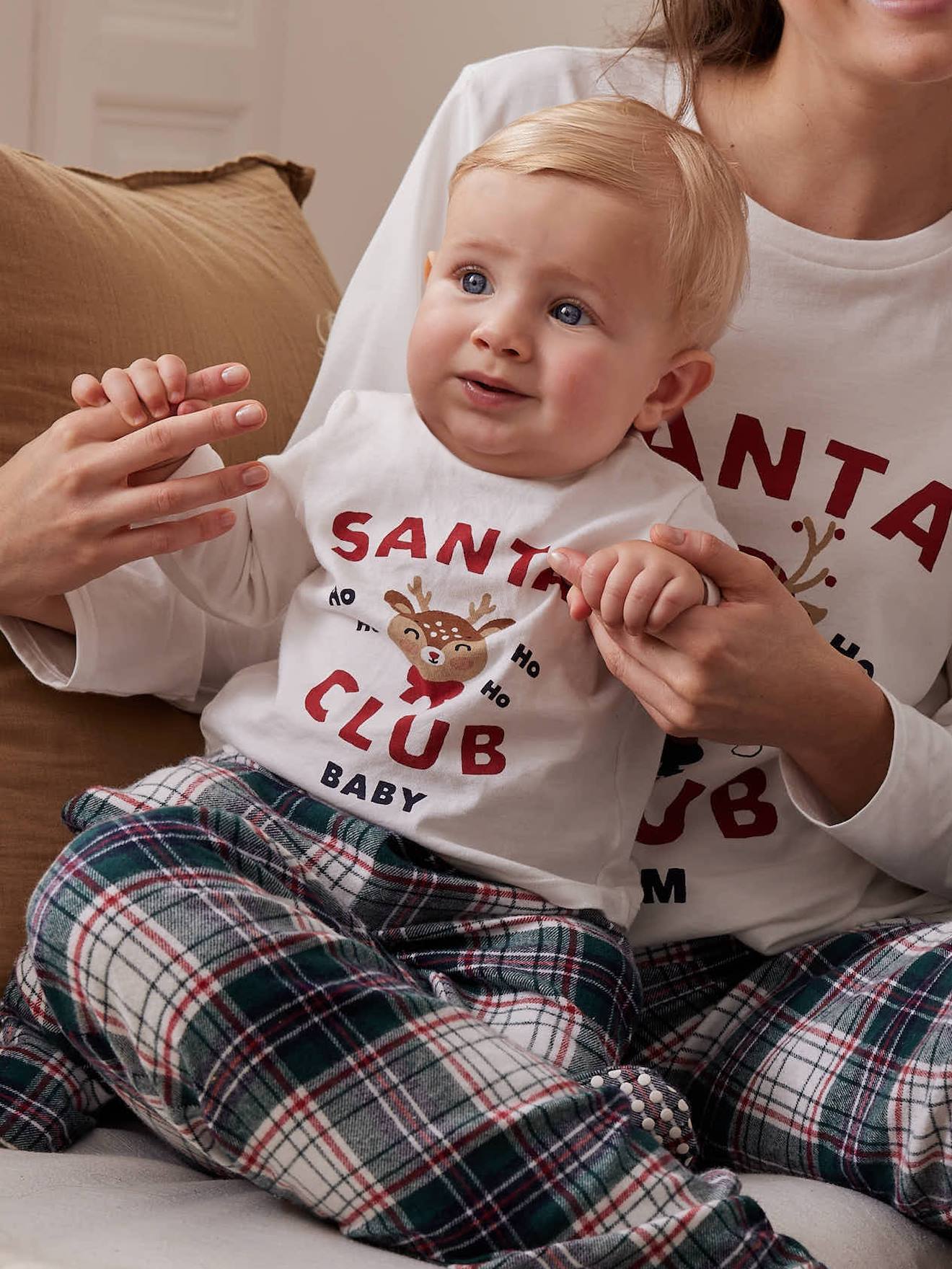 2-delige kerstpyjama voor baby's 'Santy Club' familie-capsulecollectie ecru