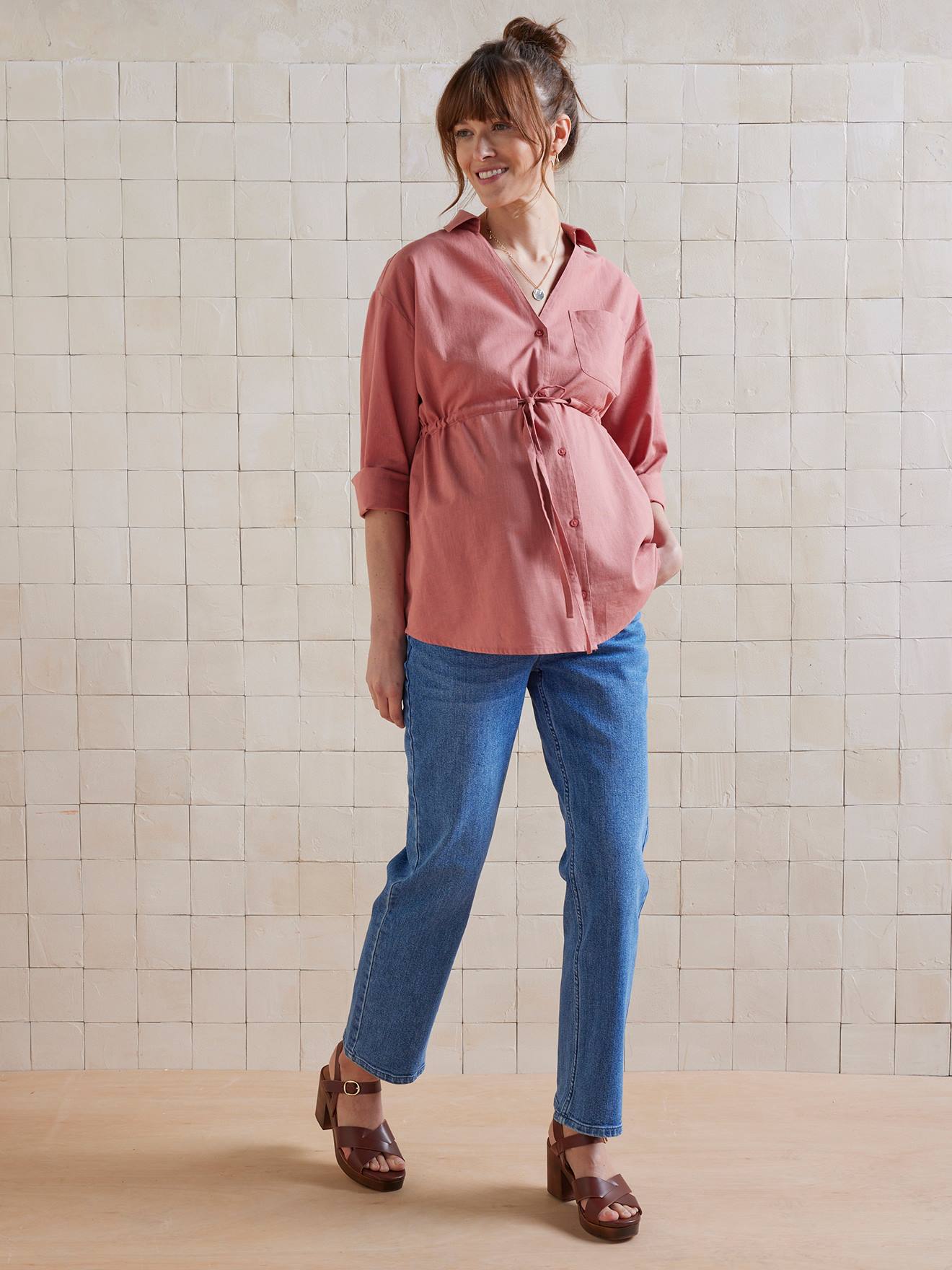 Bluse in Leinenoptik fΓΌr Schwangerschaft und Stillzeit terracottategel