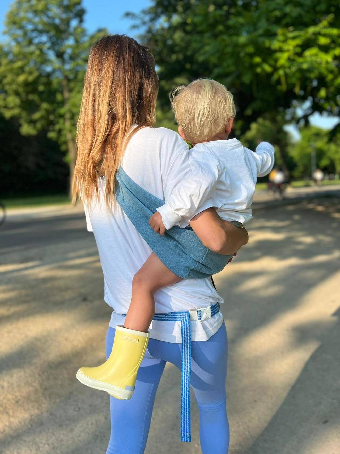 Draagzak voor baby's en kinderen in denim 9 maanden - 4 jaar jeansblauw