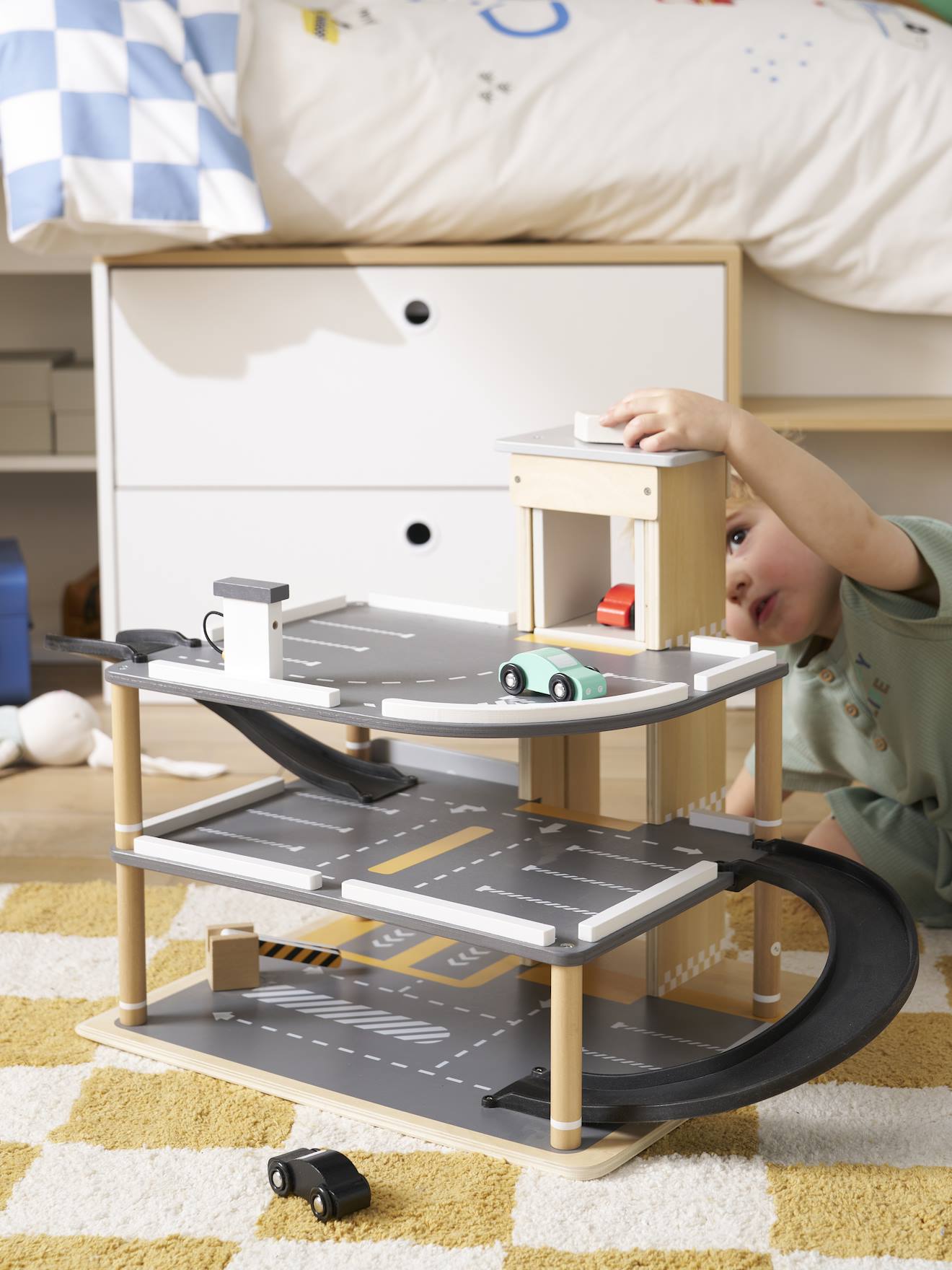 Houten garage 3 niveaus meerkleurig afbeelding