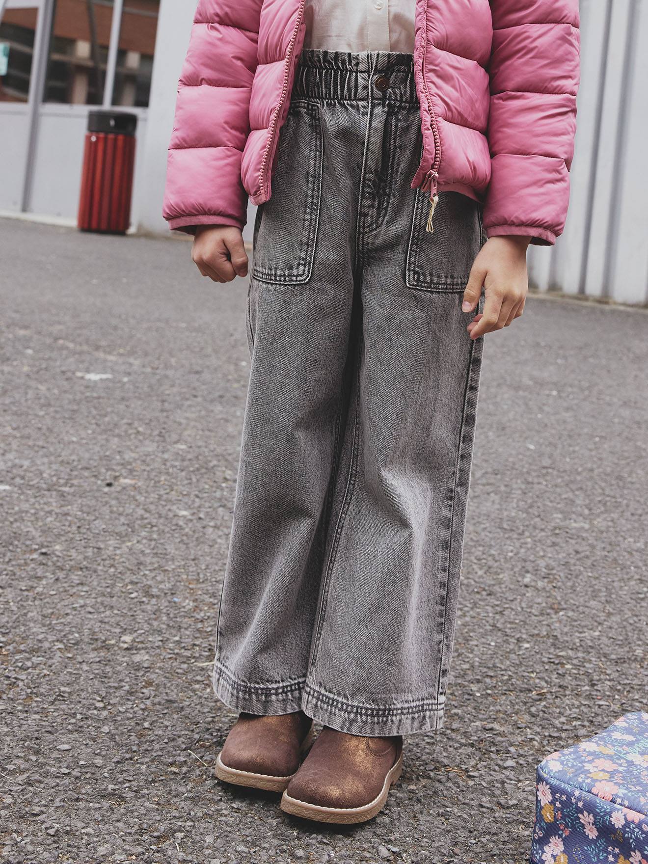 Wijdere timmermansjeans meisjes denimgrijs afbeelding
