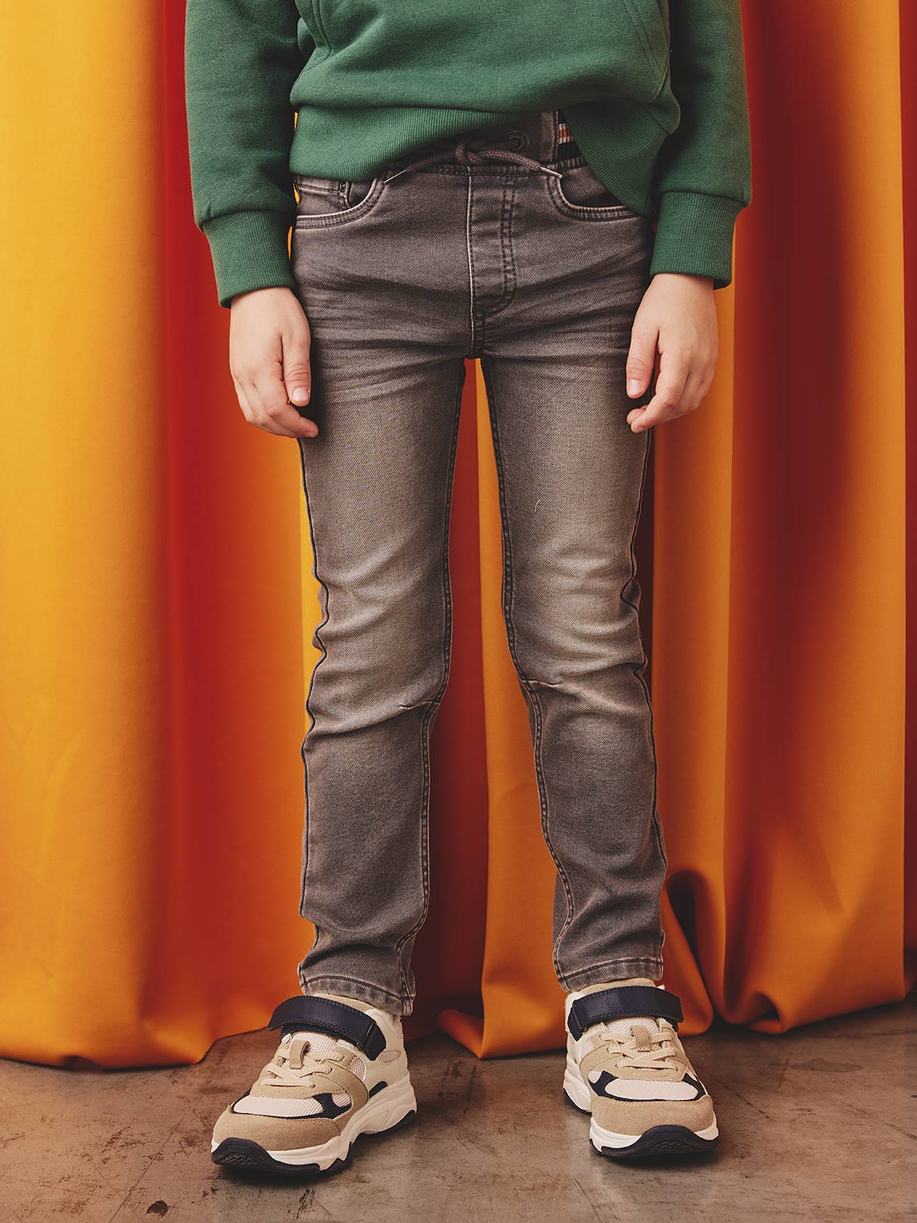 Rechte fleecebroek jongens denim look denim grijs afbeelding