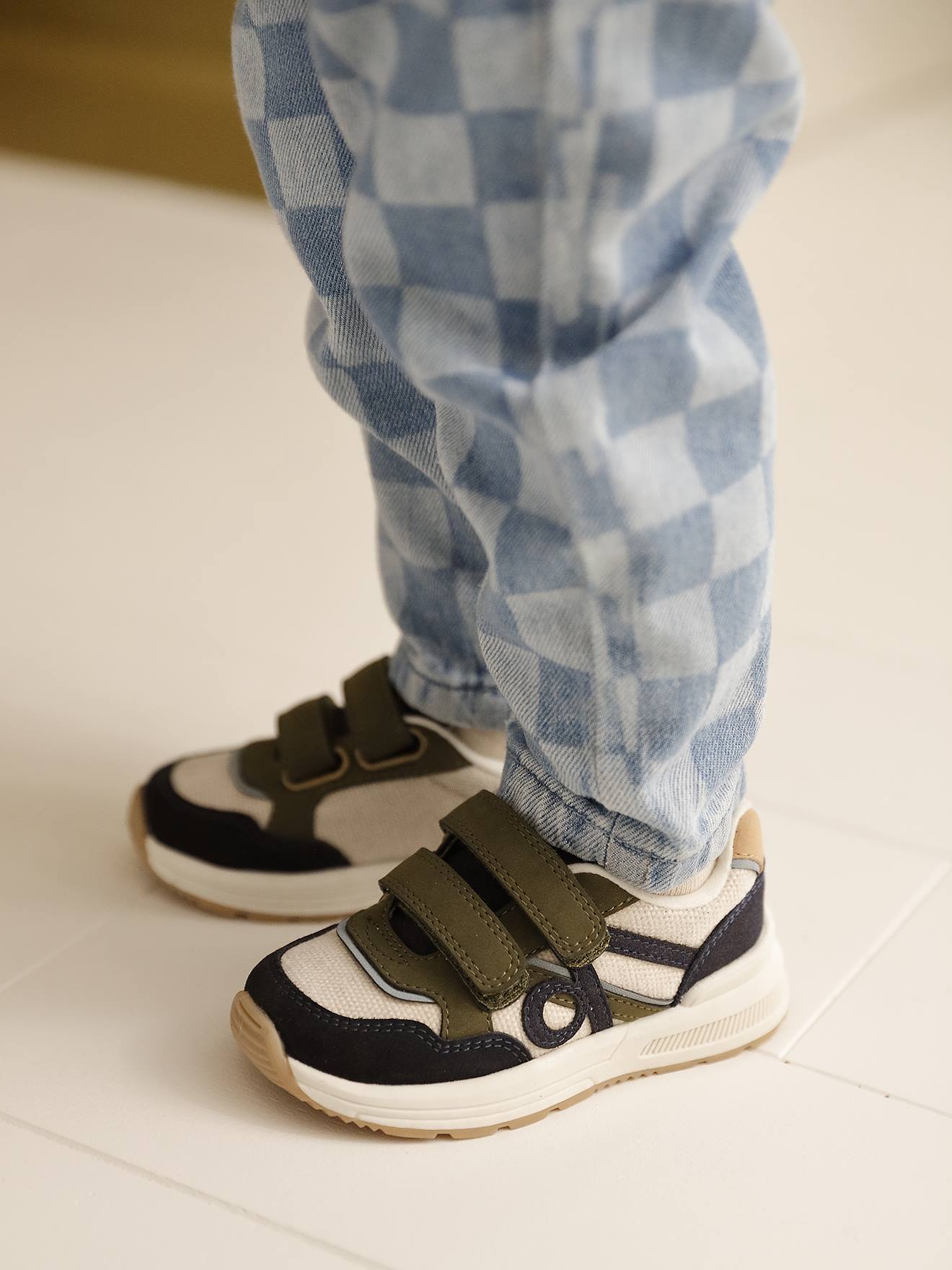 Sneakers met klittenband voor jongens marineblauw afbeelding