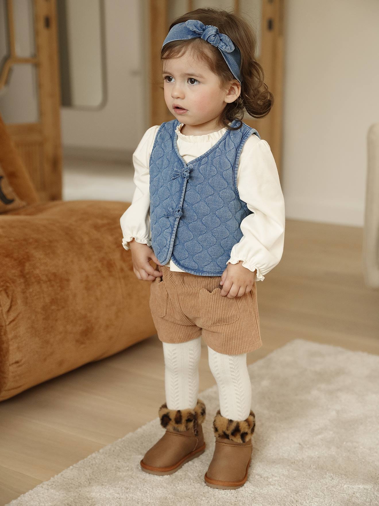 Babyset 4-delig T-shirt + vest + short + heupband karamel afbeelding