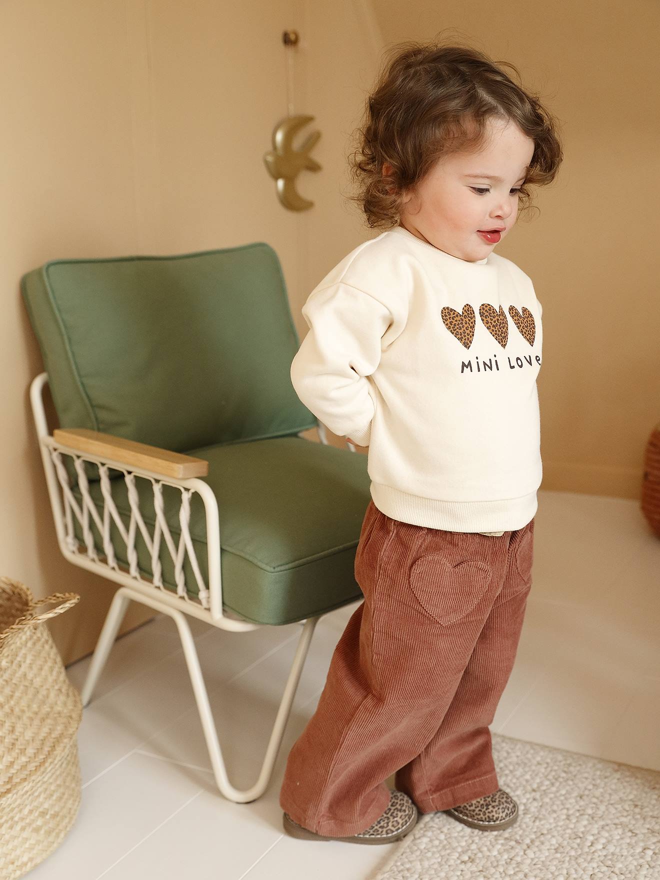 Babybroek van ribfluweel met "luipaard" riem om te knopen terracotta afbeelding