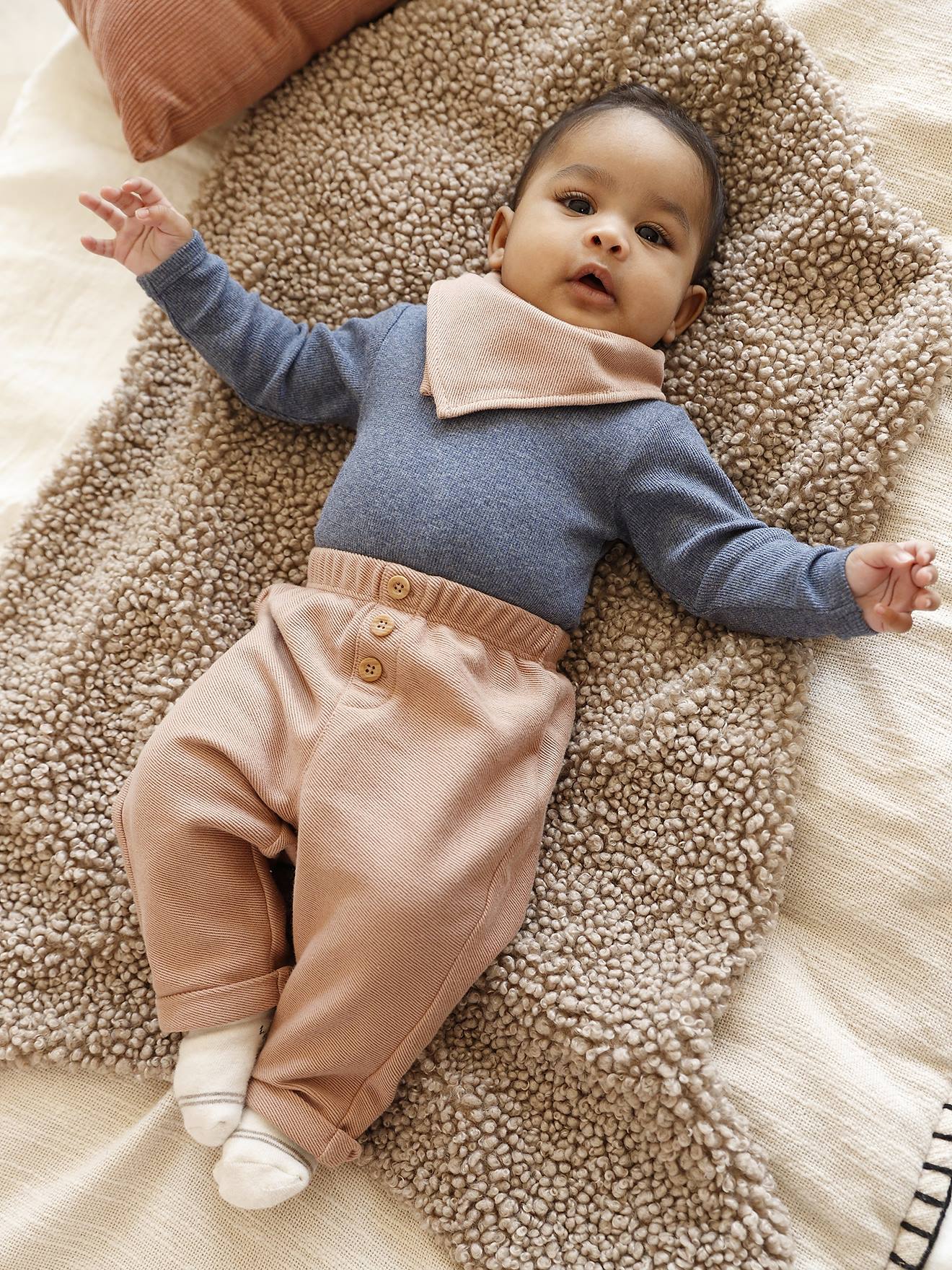 3-delig babypakje met body + broek + sjaal kameel afbeelding