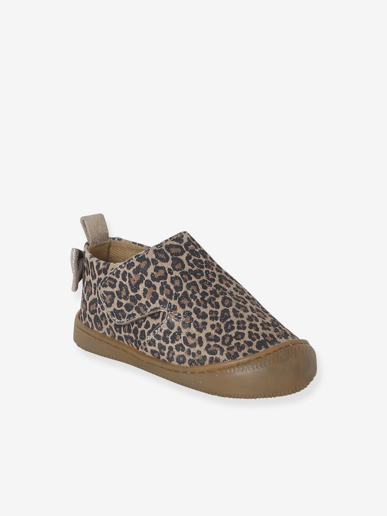 Klittenband baby slofjes van soepel leer beige, bedrukt afbeelding