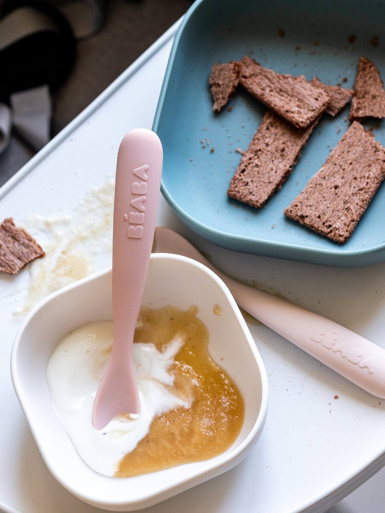 Set van 2 ergonomische lepels 1e leeftijd BEABA lichtroze afbeelding
